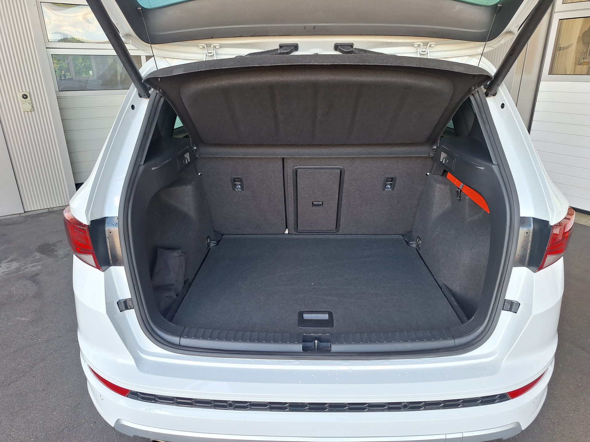 SEAT Ateca 2.0 TSI FR 4Drive DSG-image-8
