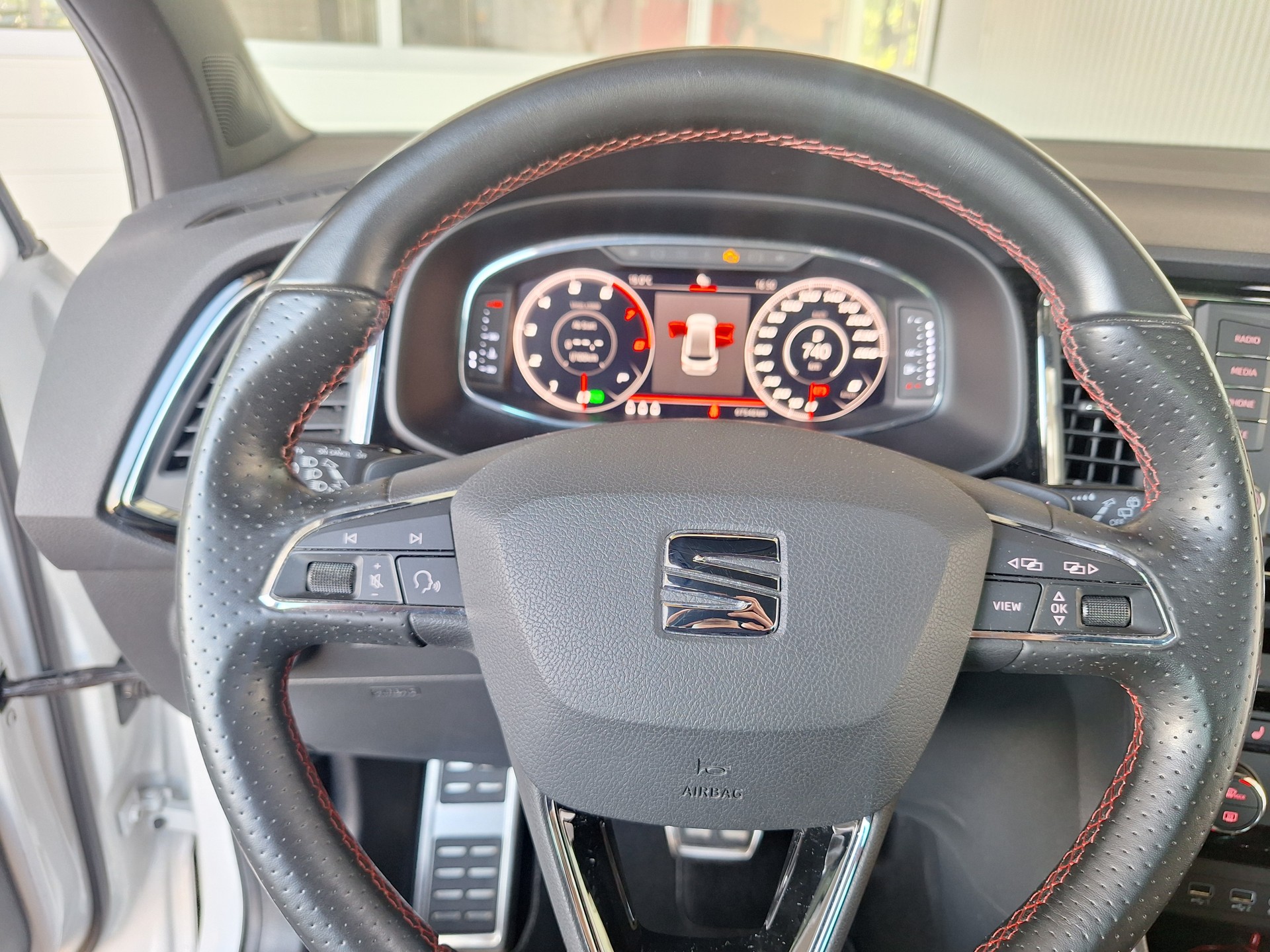SEAT Ateca 2.0 TSI FR 4Drive DSG-image-13