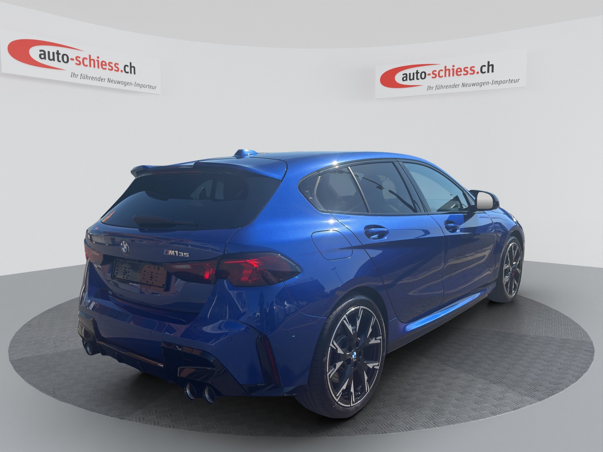 BMW M135 xDrive M Sport Pro Shadow Line-image-4