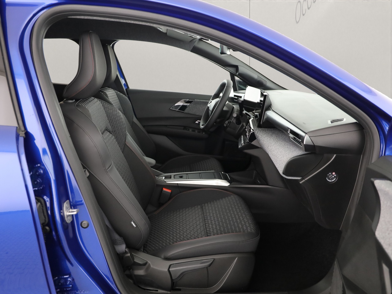 RENAULT Clio 1.8 E-Tech techno-image-6