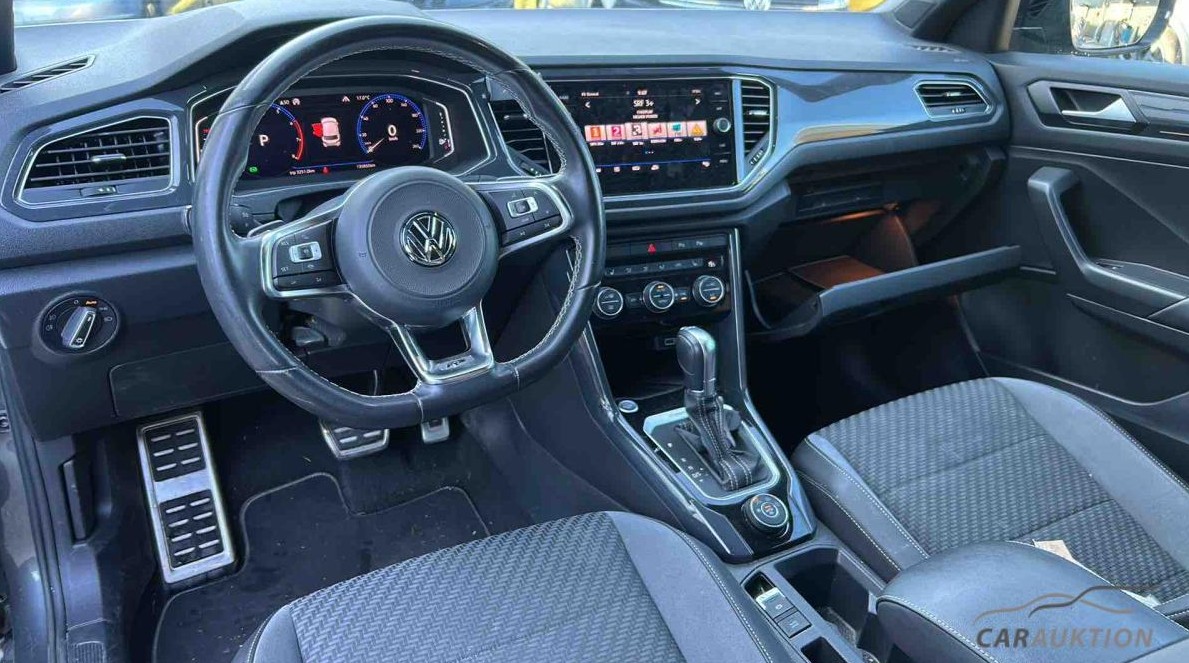 VW T-Roc 2.0 TSI Sport DSG 4Motion-image-3