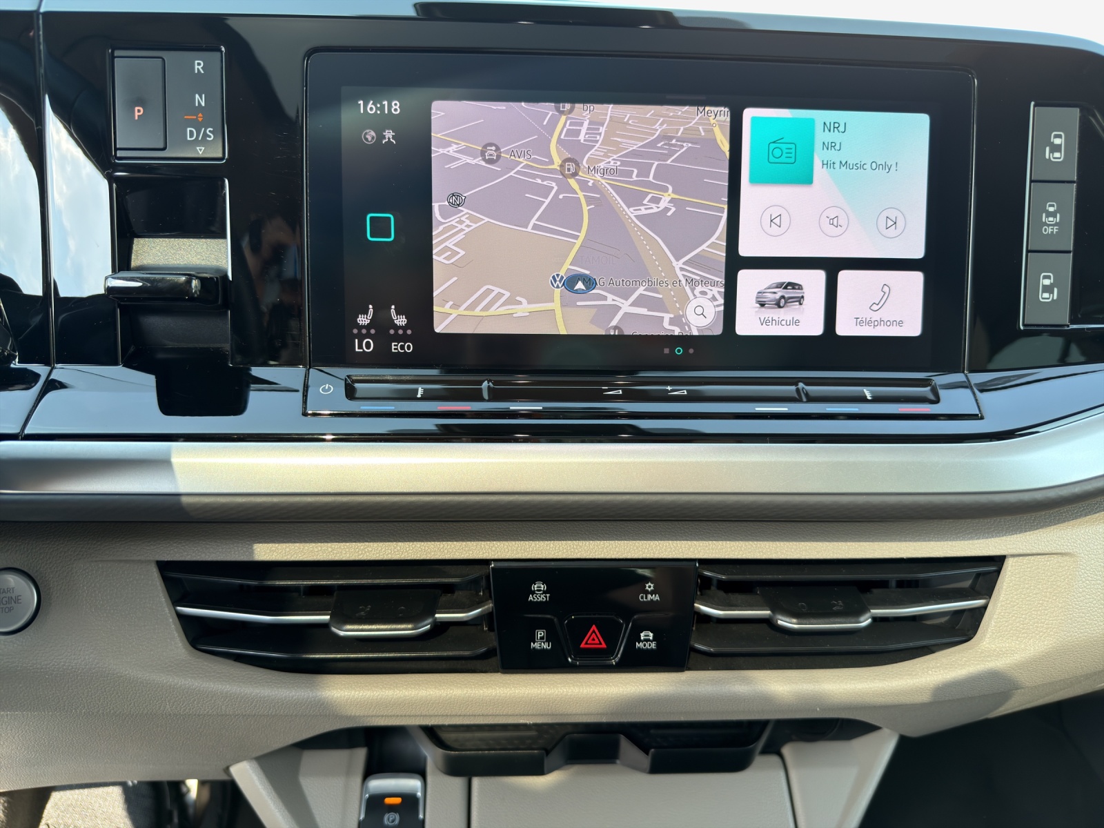 VW Multivan 1.4 eHybrid Life Energetic DSG-image-10