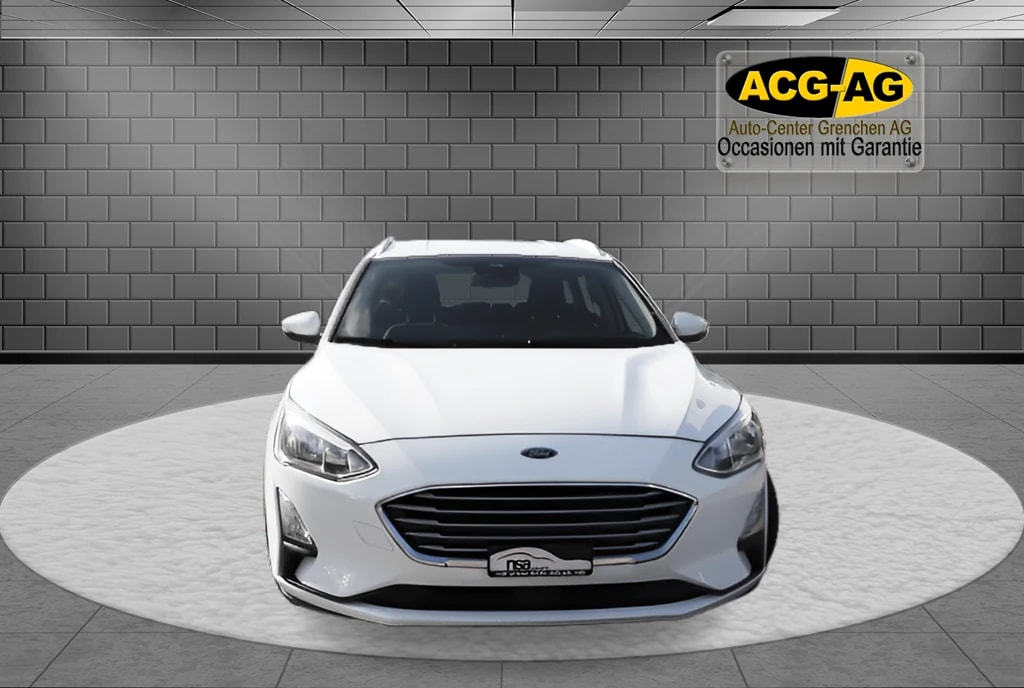 FORD Focus 1.5 TDCi Business Automatic ** Gr-Navi ** PDC V+H ** Sitzheizung ** Frisch Ab MFK & Service **-image-0