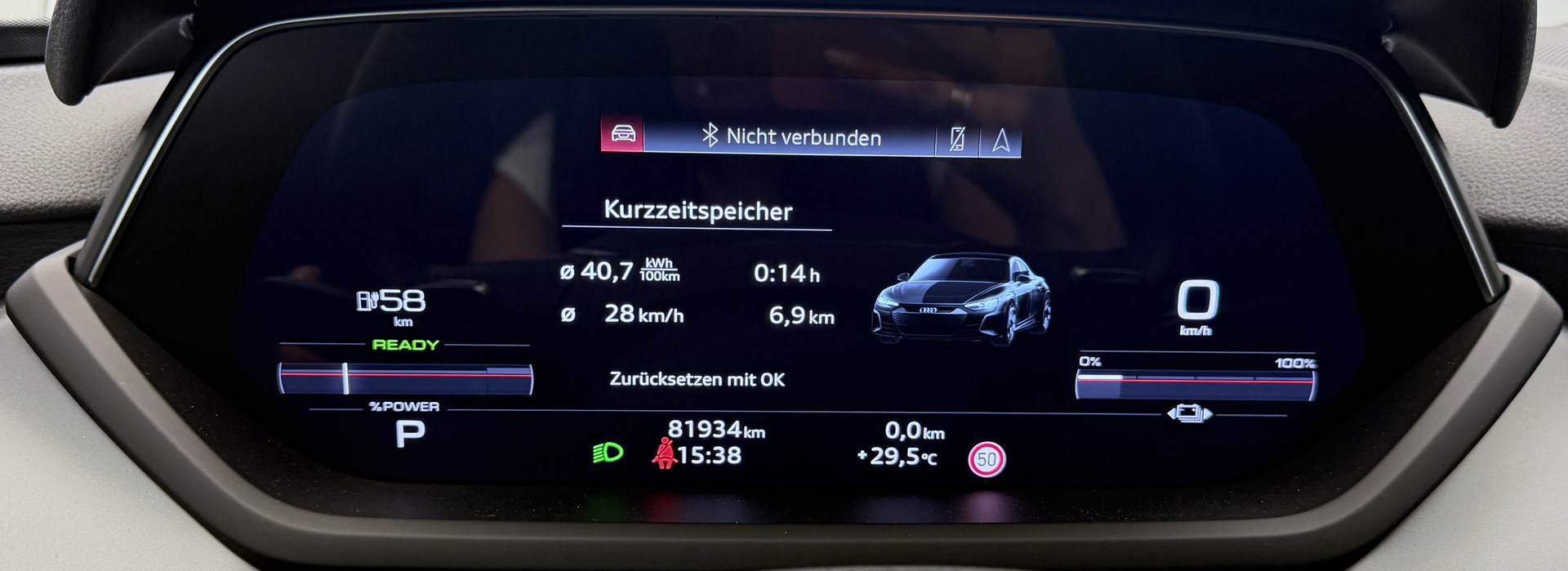 AUDI e-tron GT quattro-image-9