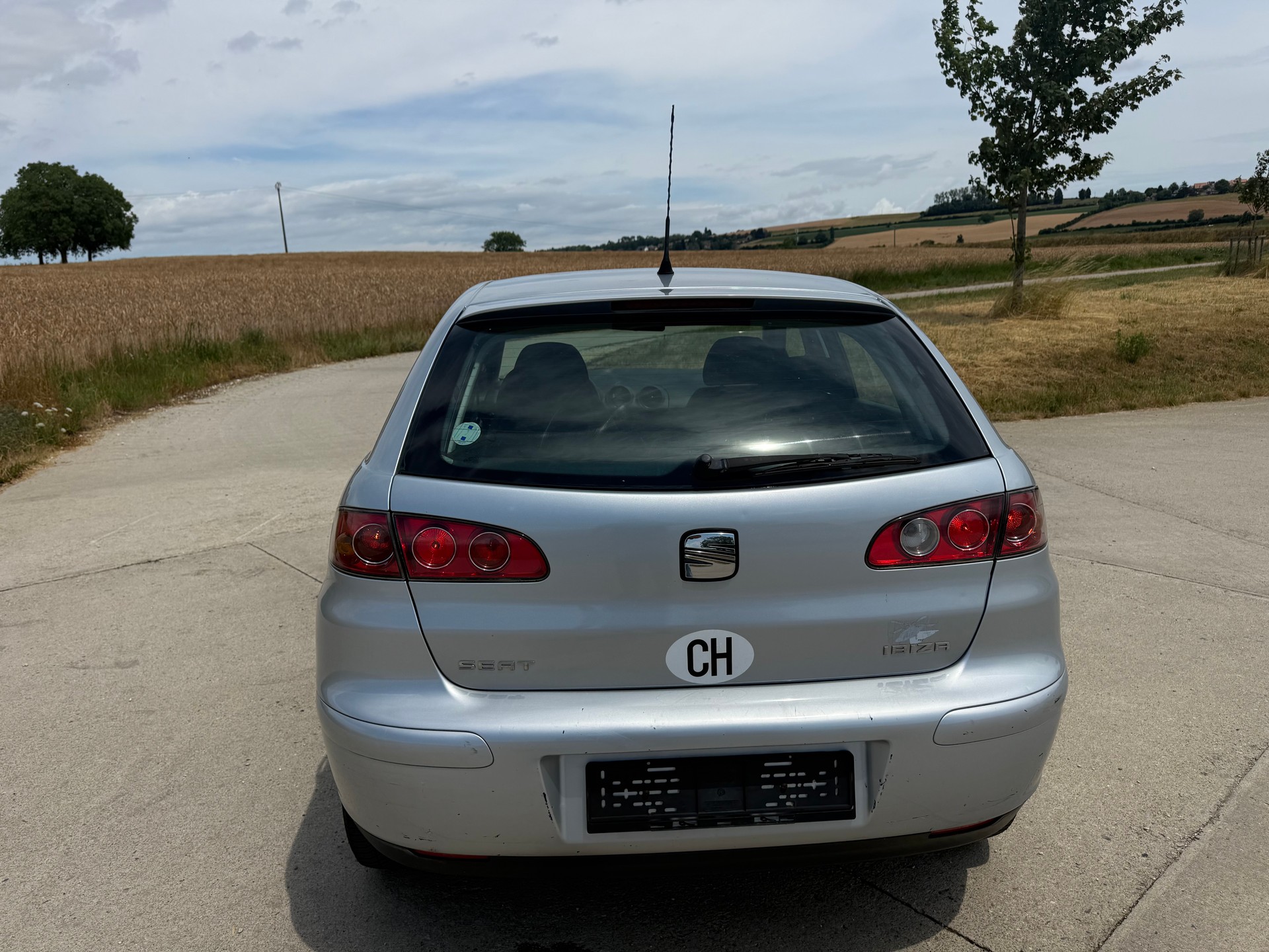 SEAT Ibiza 1.4 16V Sport-image-3