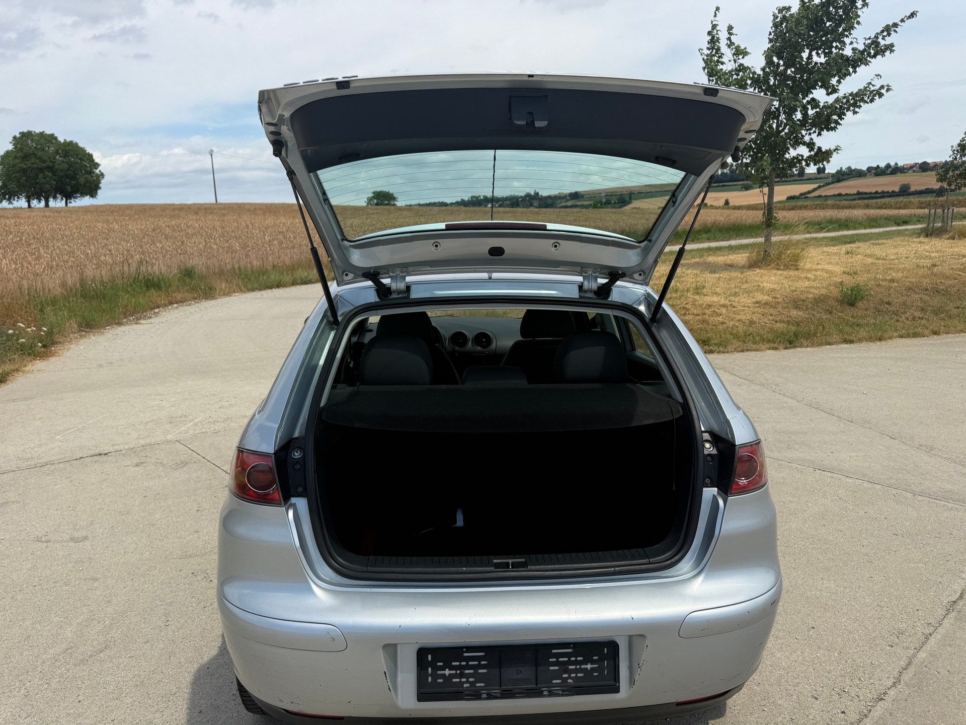 SEAT Ibiza 1.4 16V Sport-image-8