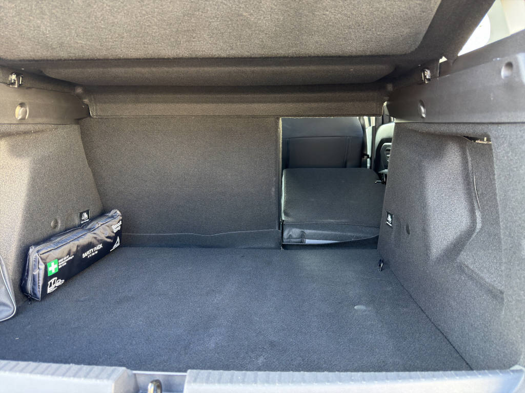 DACIA Duster TCe 150 Extreme EDC-image-14