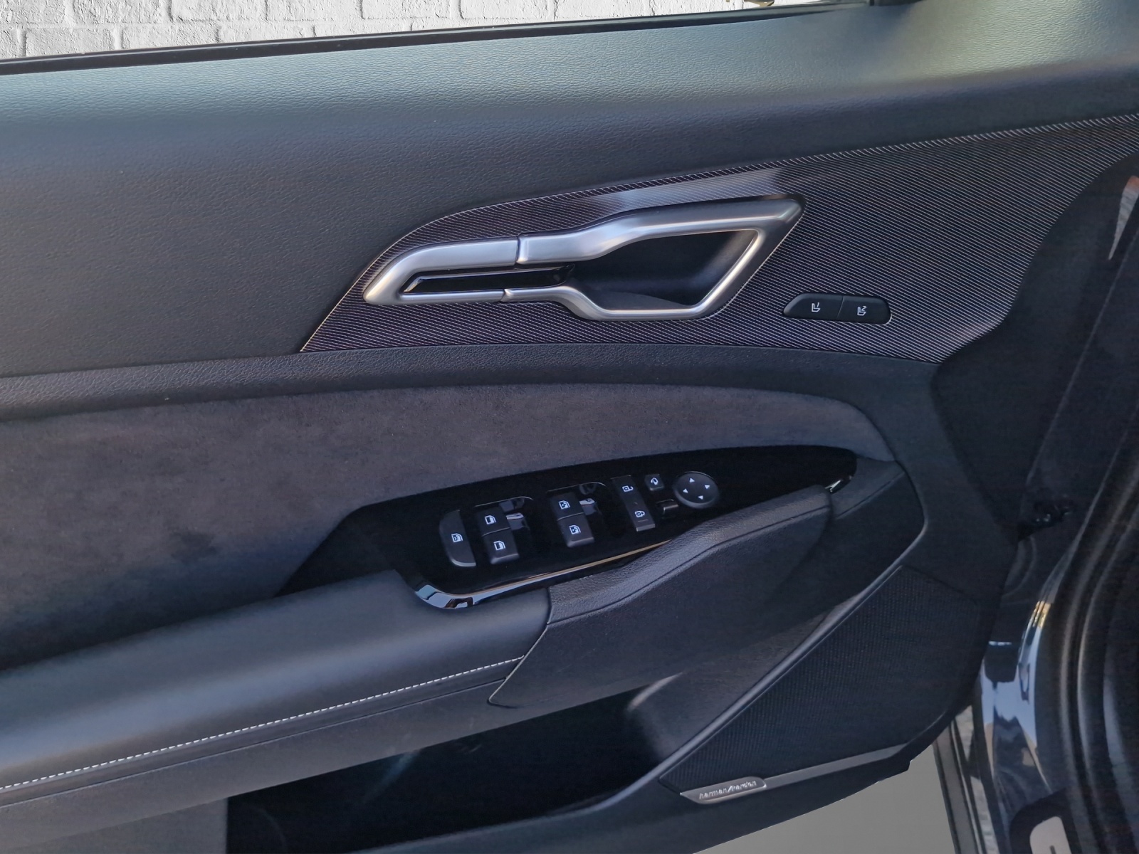 KIA Sportage 1.6 T-GDi Hybrid GT-Line-image-12