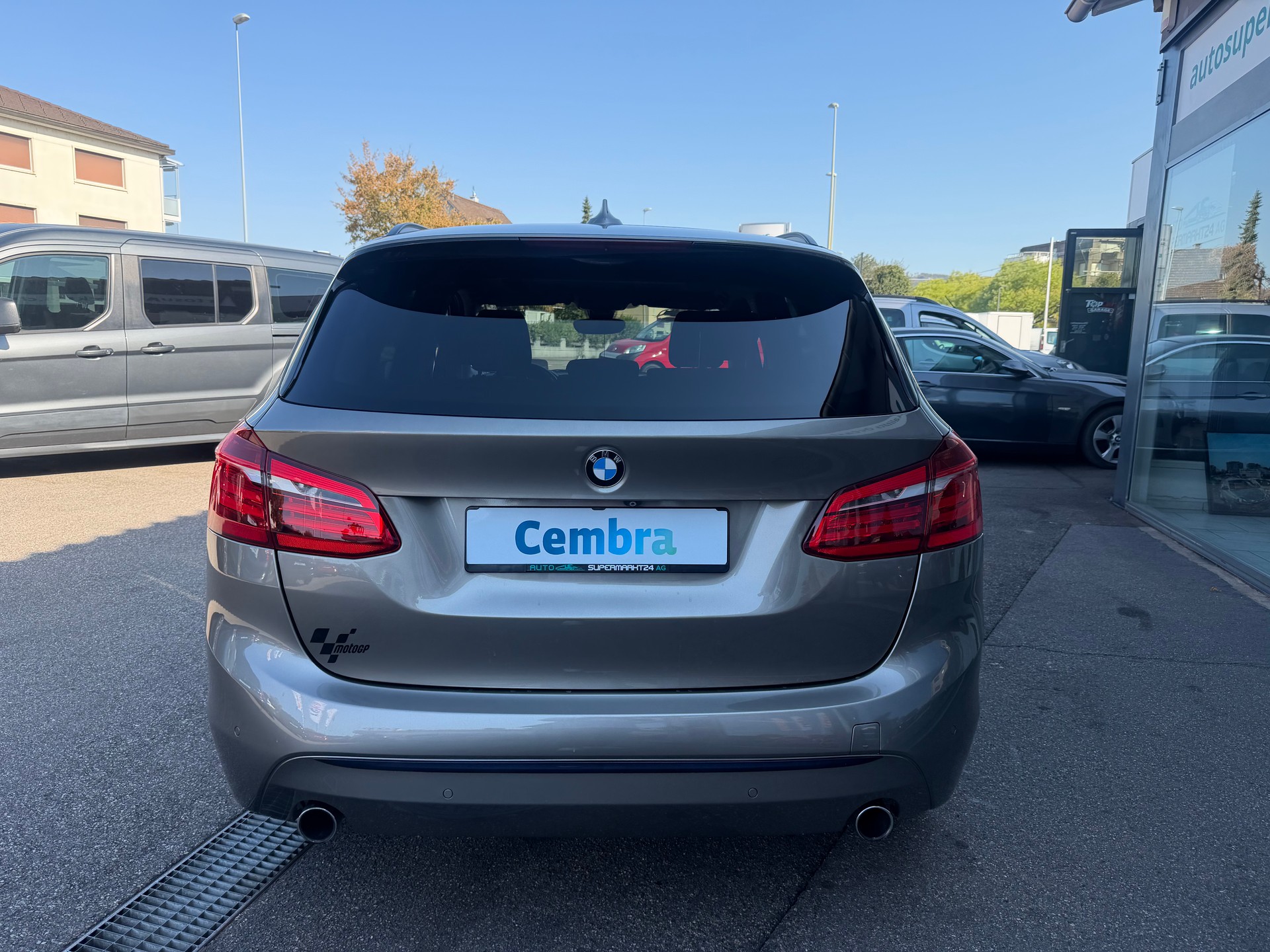 BMW 220d xDrive Active Tourer Sport Line Steptronic-image-3