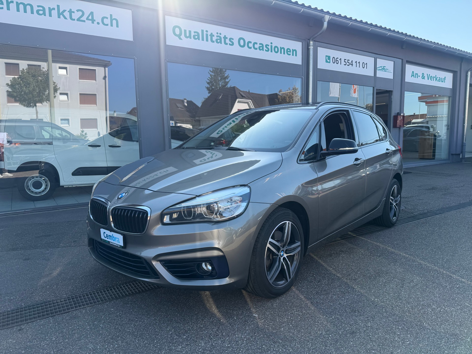 BMW 220d xDrive Active Tourer Sport Line Steptronic-image-0