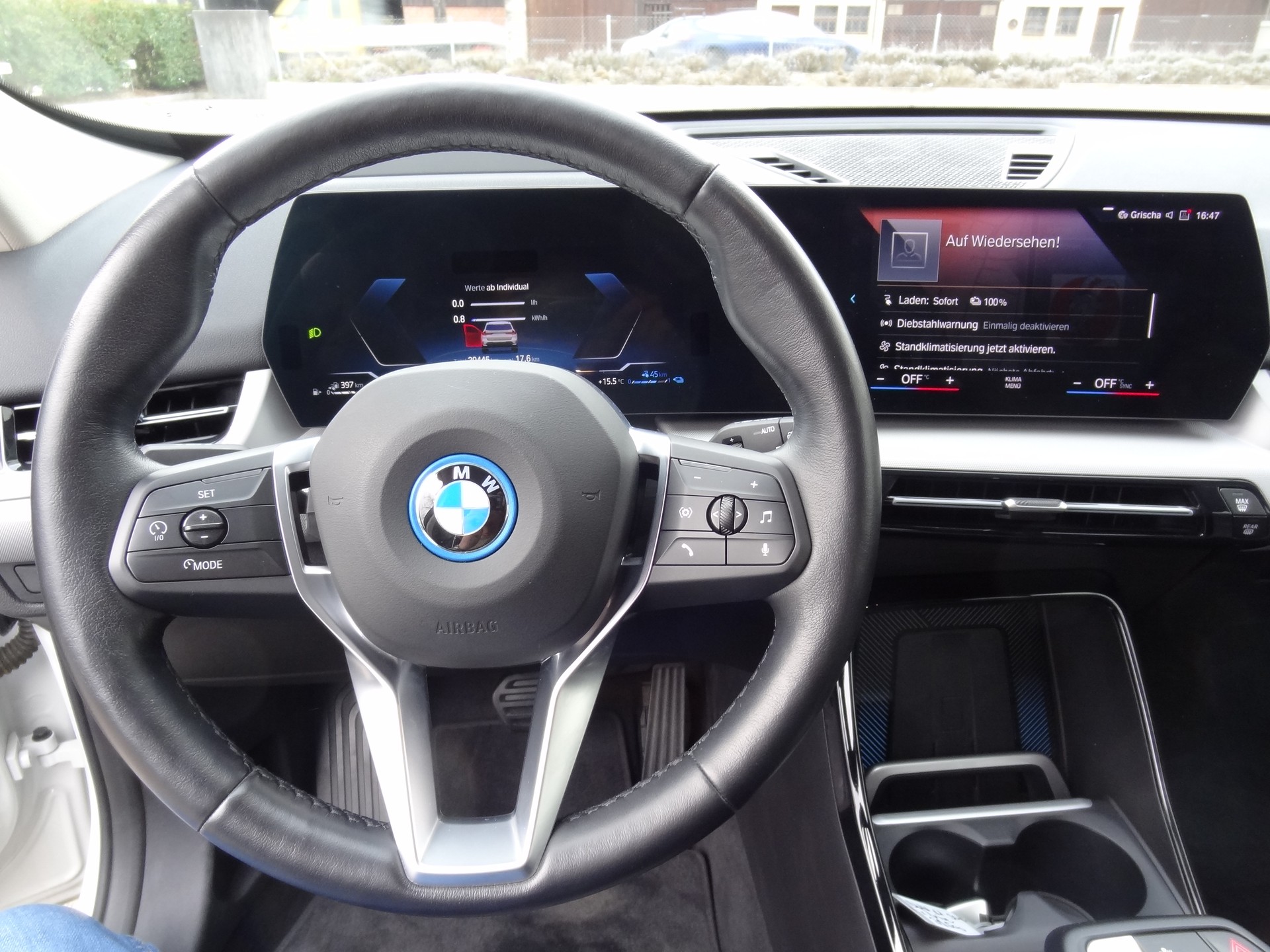 BMW X1 xDrive 30e-image-5