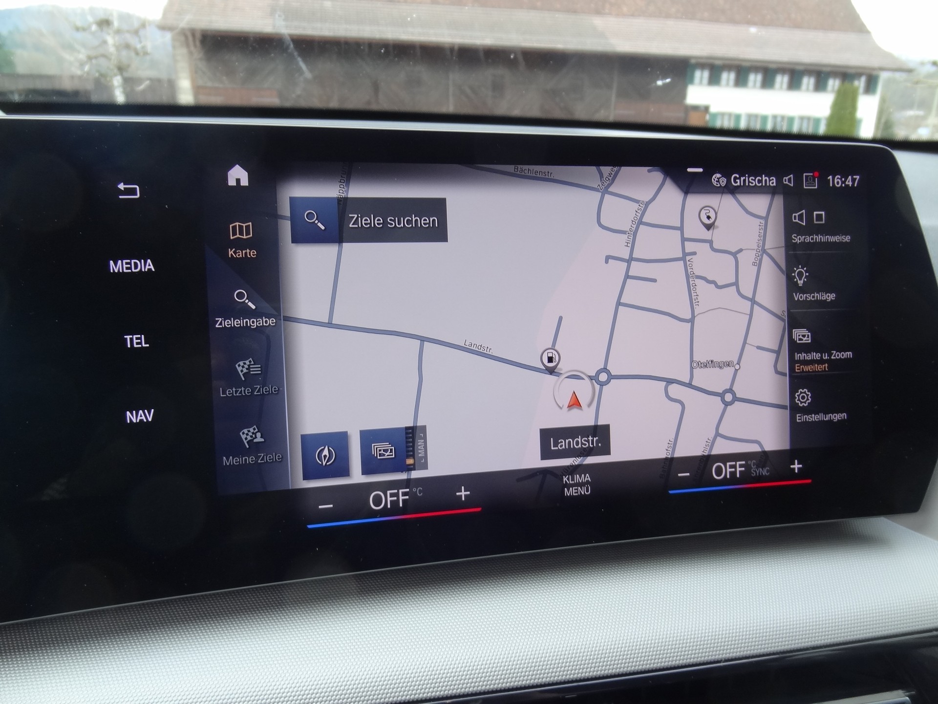 BMW X1 xDrive 30e-image-7