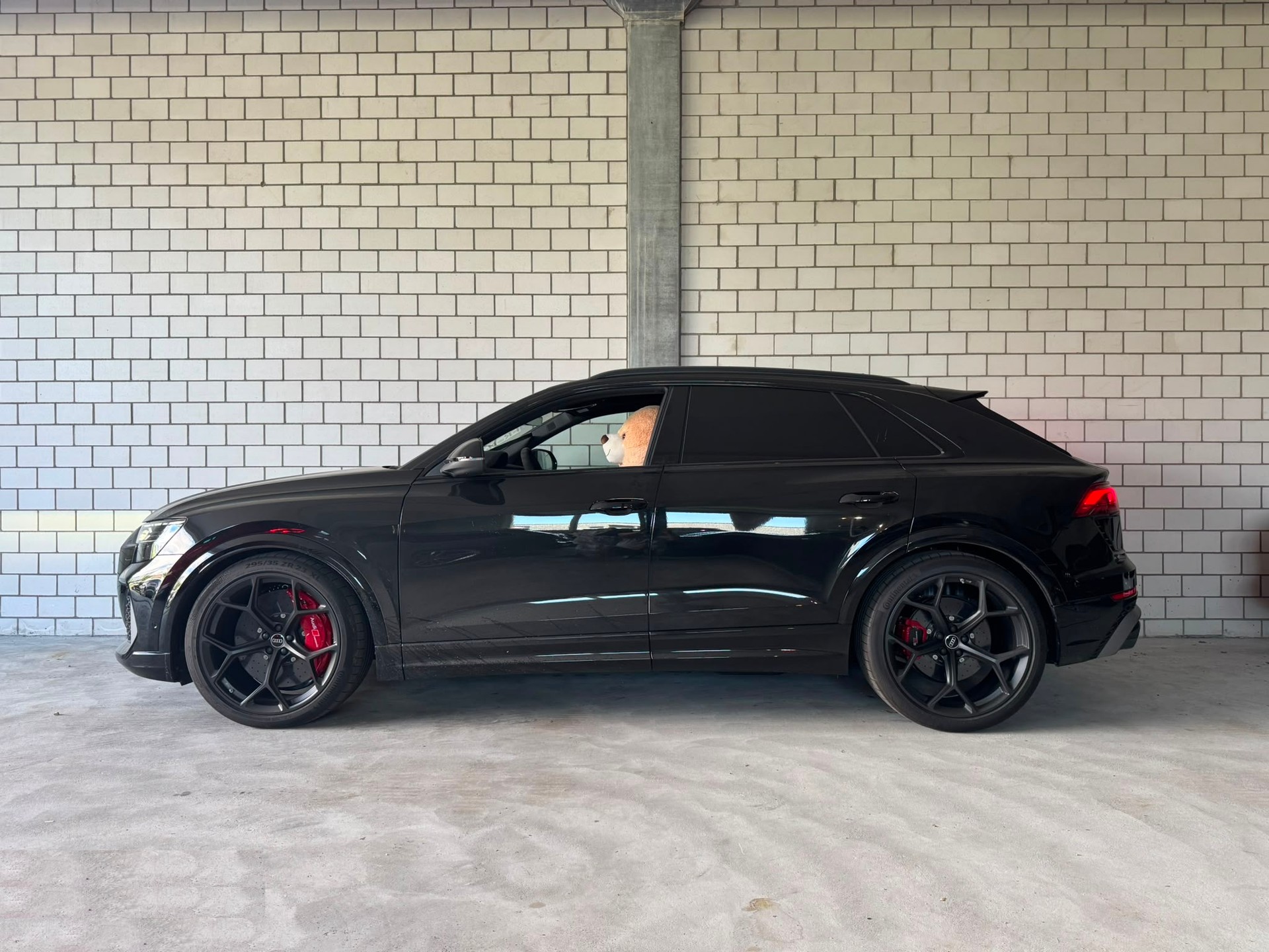 AUDI RSQ8 performance quattro Traumausstattung