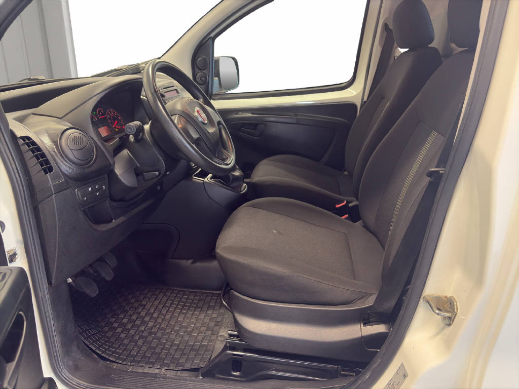 FIAT Fiorino Kastenwagen 1.3 JTD 80 Base Easy Pro-image-3