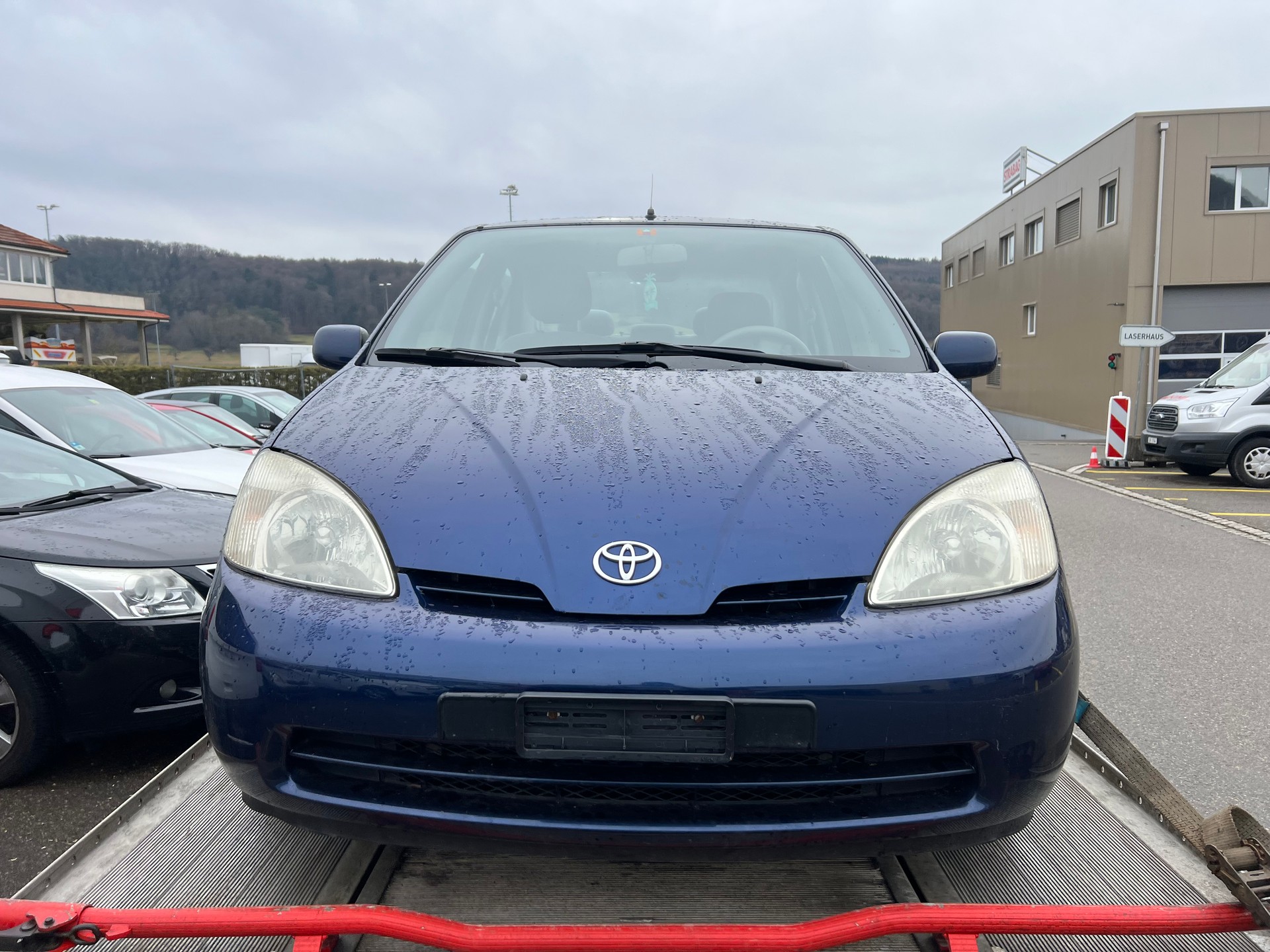 TOYOTA Prius 1.5 16V Hybrid-image-1