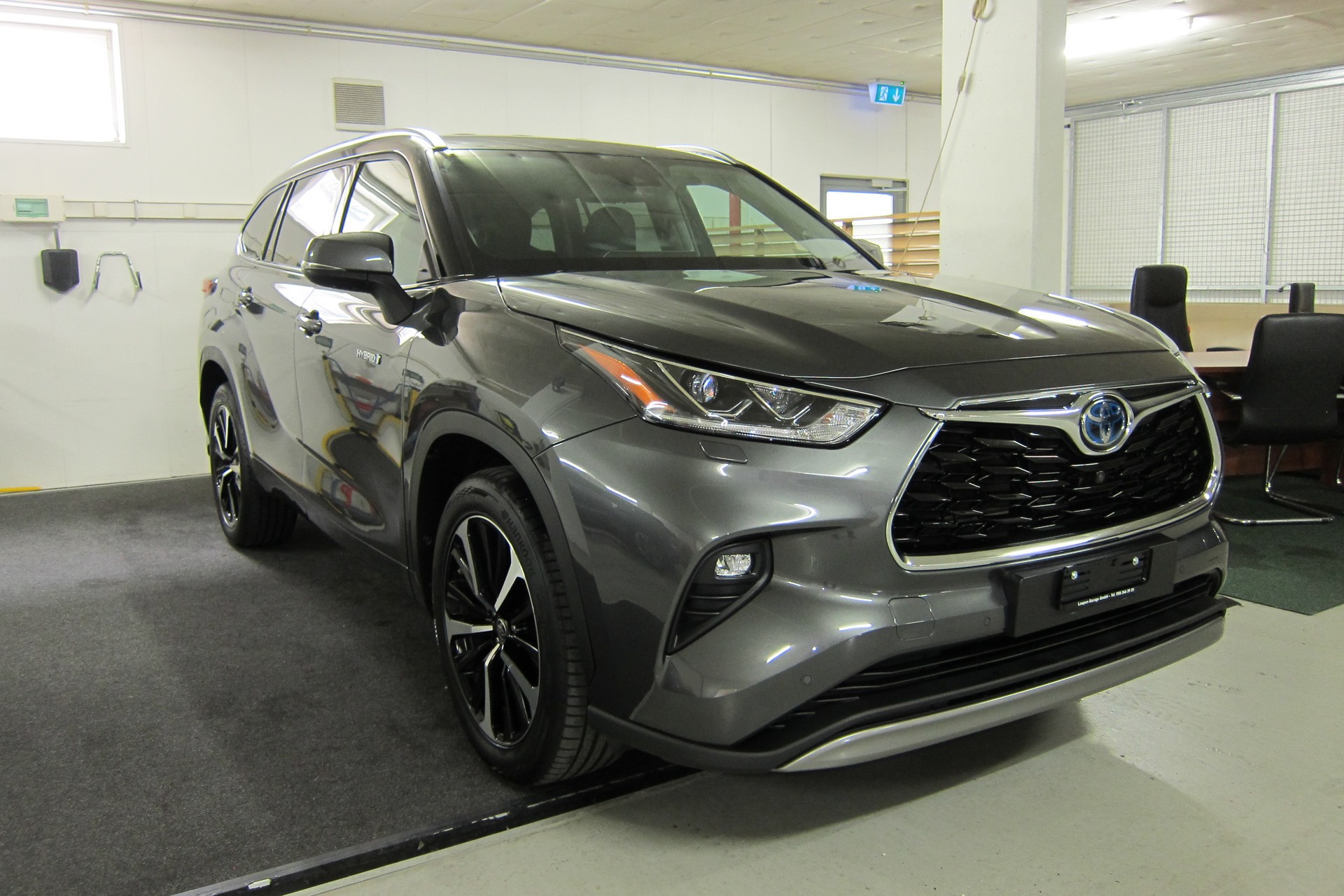 TOYOTA Highlander 2.5 HSD Premium e-CVT-image-1