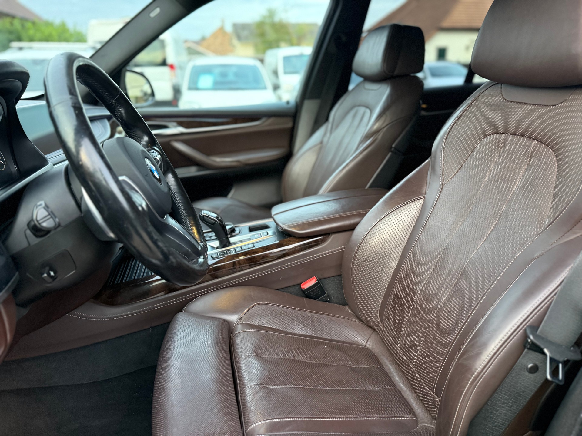 BMW X5 xDrive M50d Steptronic-image-13
