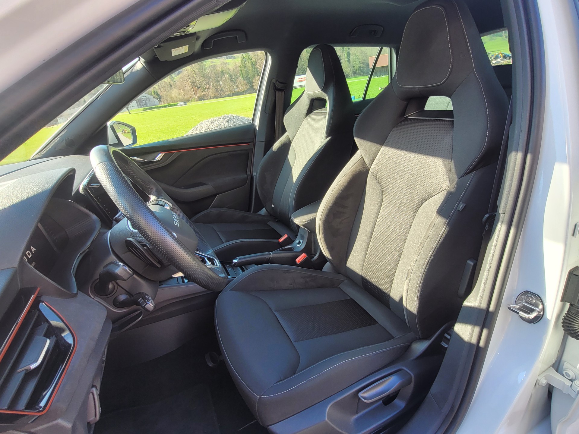 SKODA Kamiq 1.0 TSI Selection DSG *Neuwagengarantie+Rückfahrkamera*-image-7