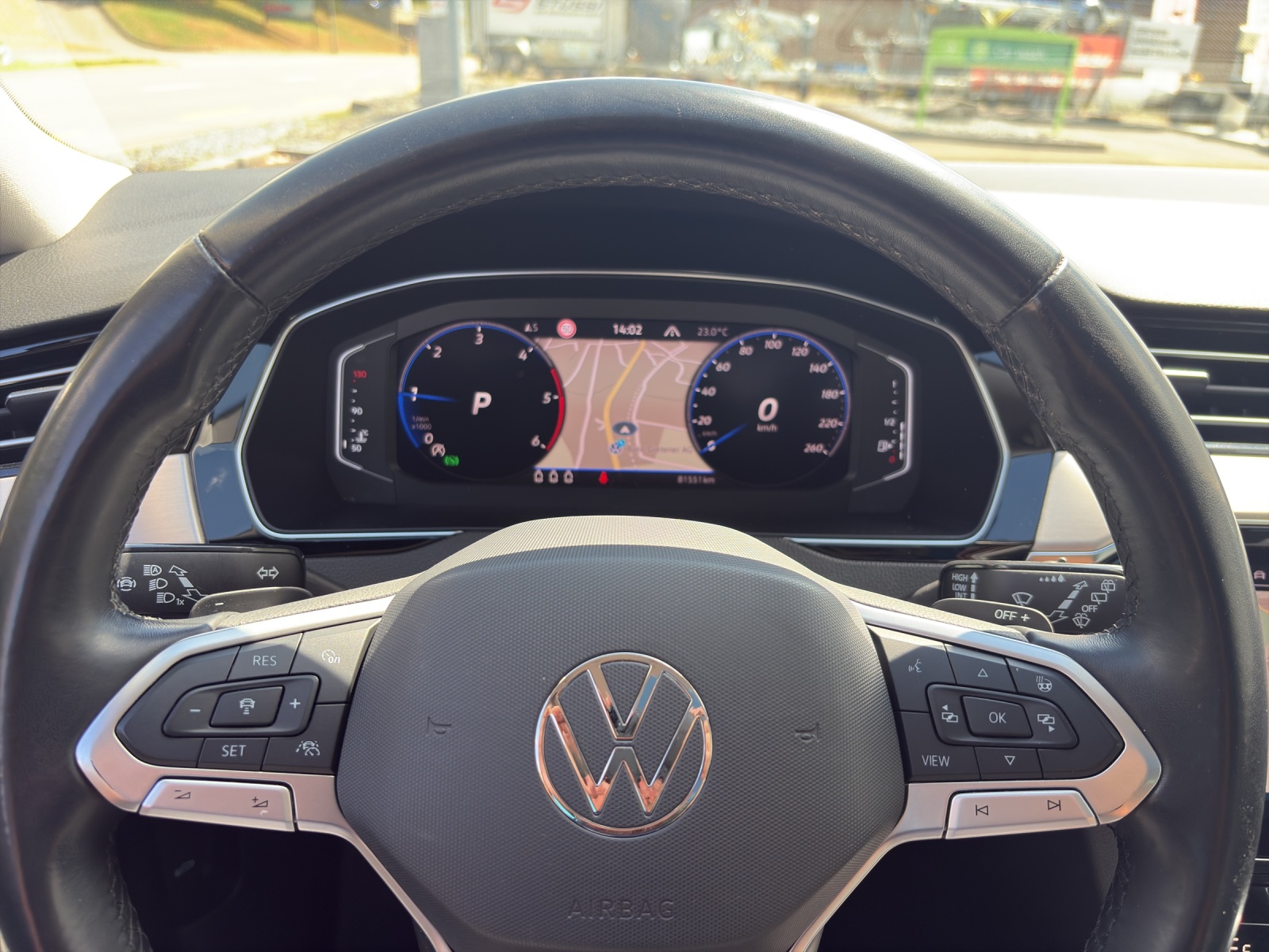 VW Passat Variant 2.0 TDI 200 Elegance DSG 4m-image-12