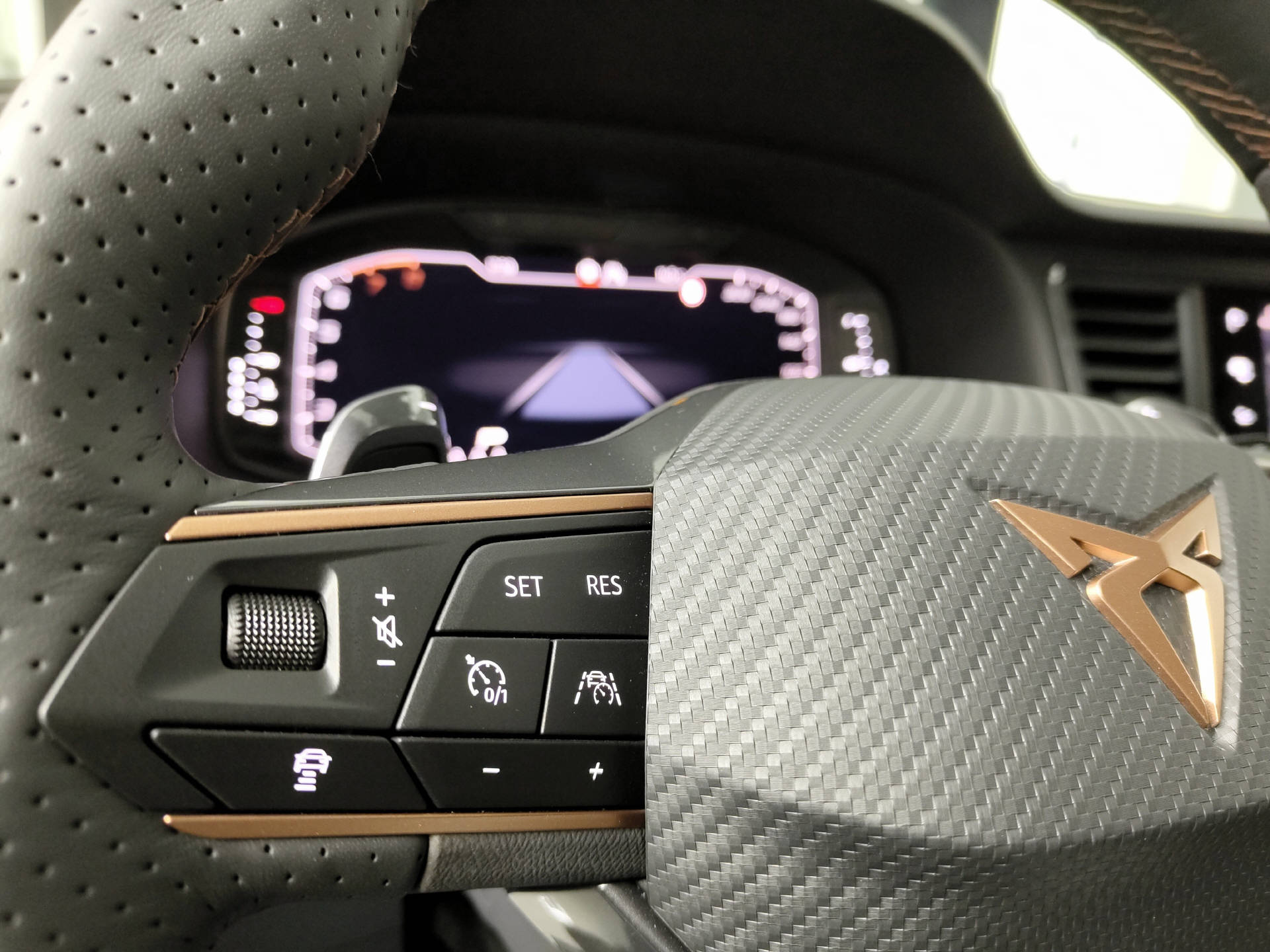 CUPRA Ateca 1.5 TSI DSG-image-12
