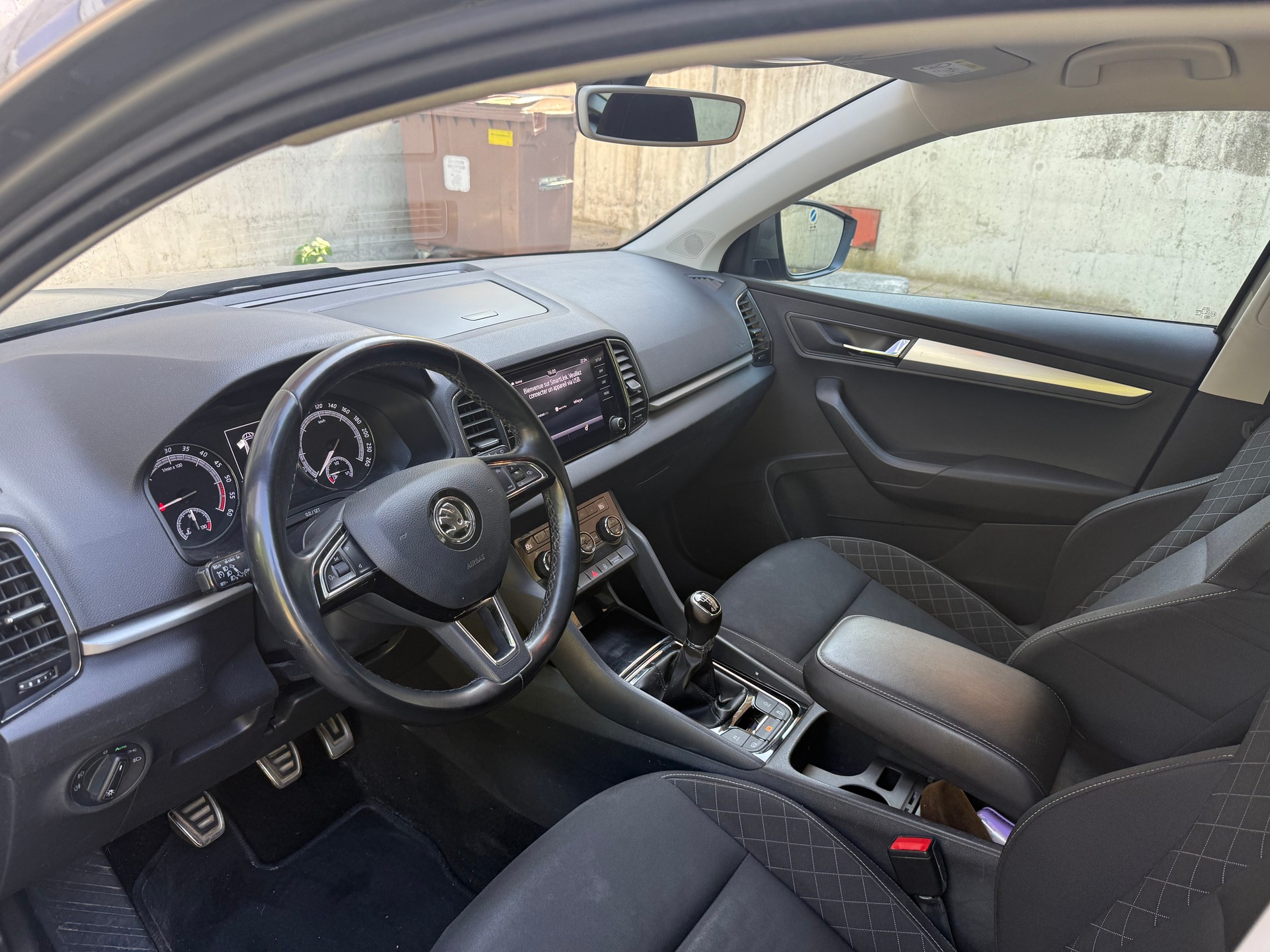 SKODA Karoq 2.0 TDI CR Style 4x4-image-7