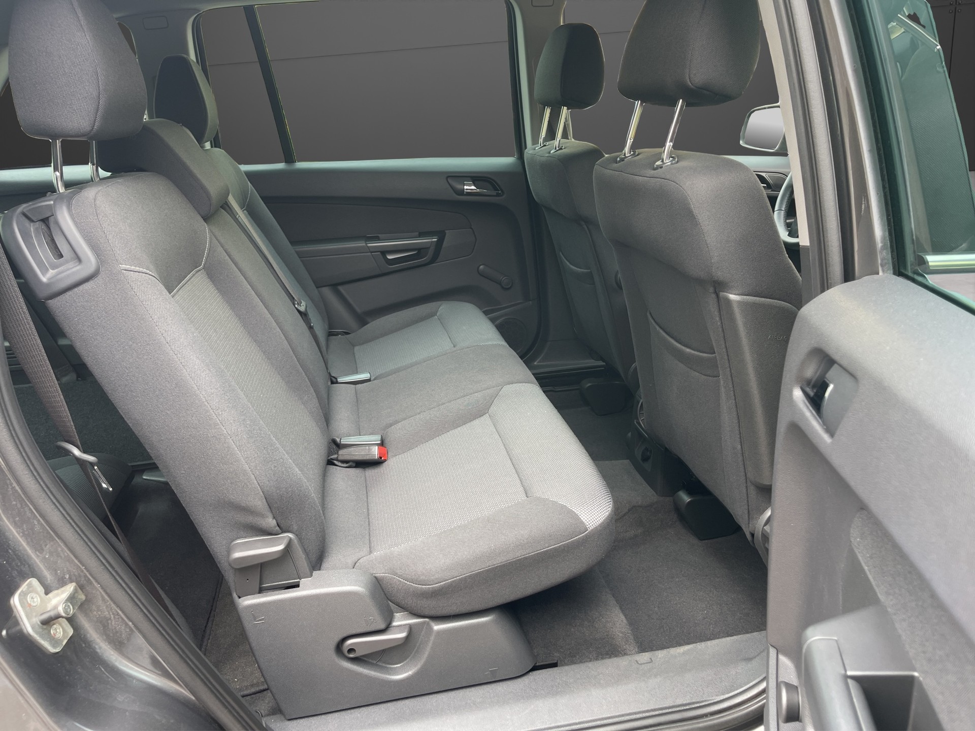 OPEL Zafira 2.2i 16V Anniversary Edition Automatic-image-13