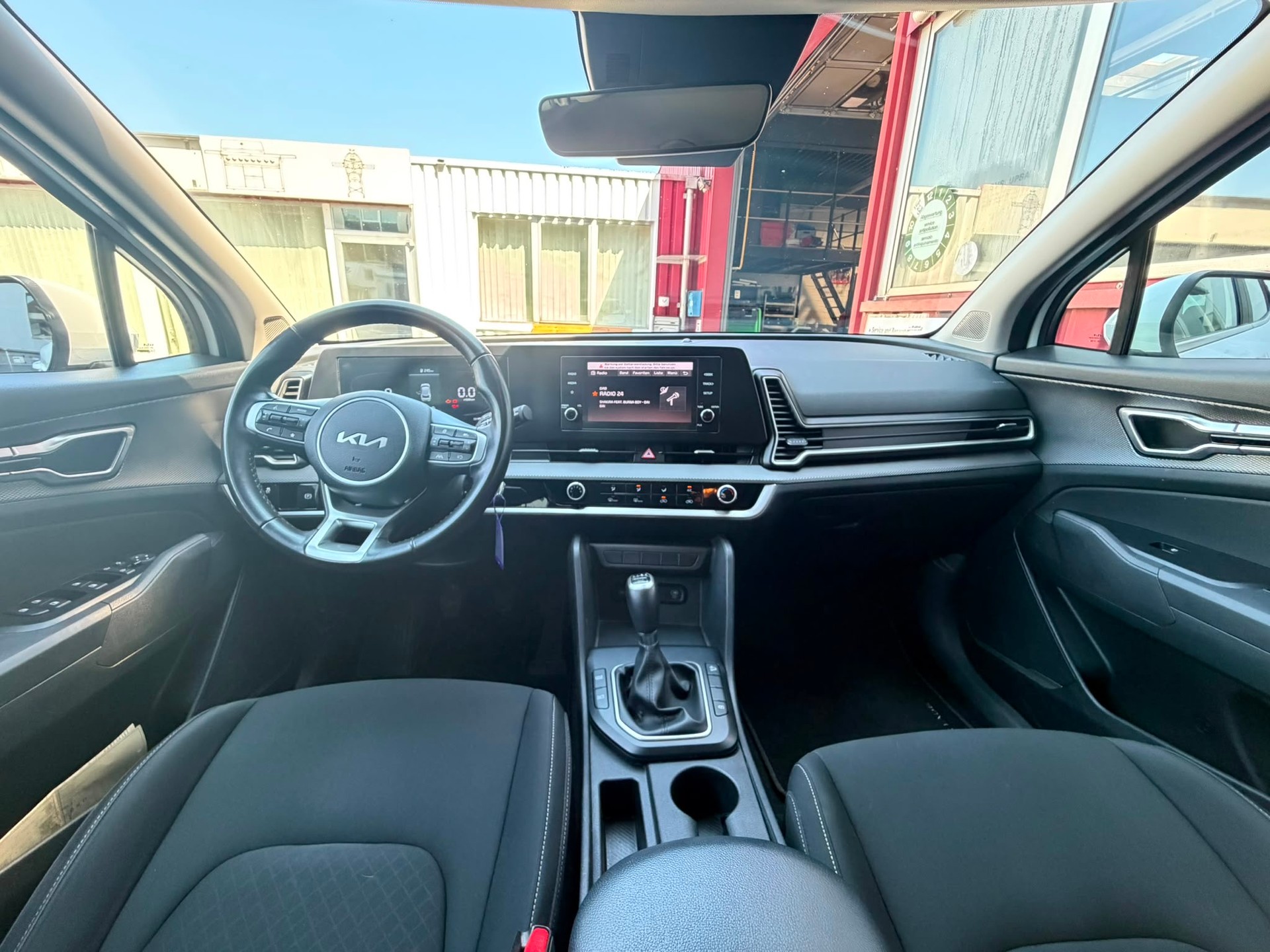 KIA Sportage 1.6T-GDi MHEV-image-5