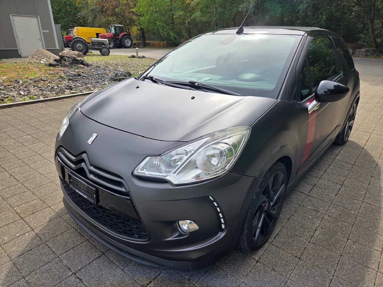 DS AUTOMOBILES DS3 Cabrio 1.6 THP Racing Limiteé 078/100-image-1