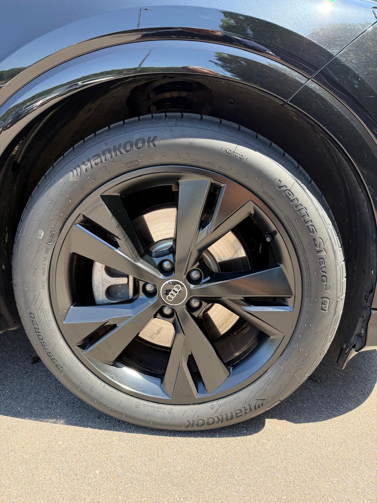 AUDI 40-image-9