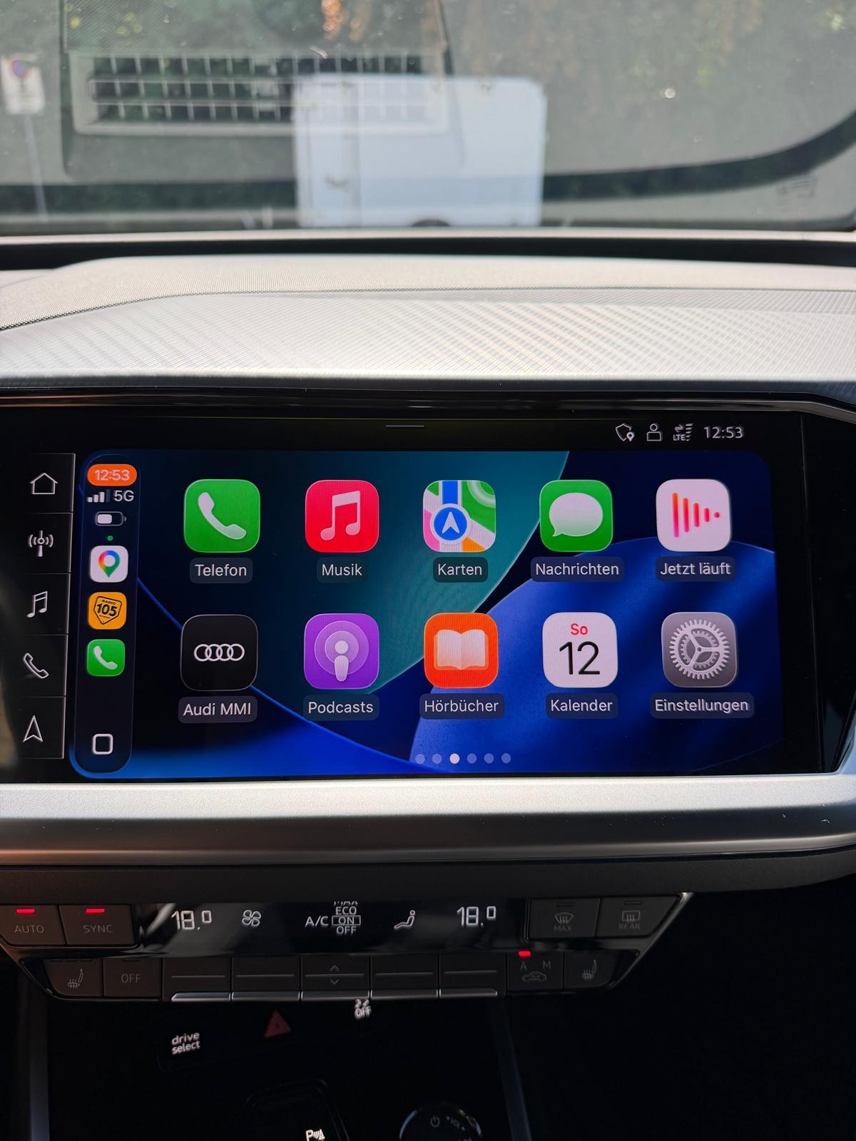 AUDI 40-image-6