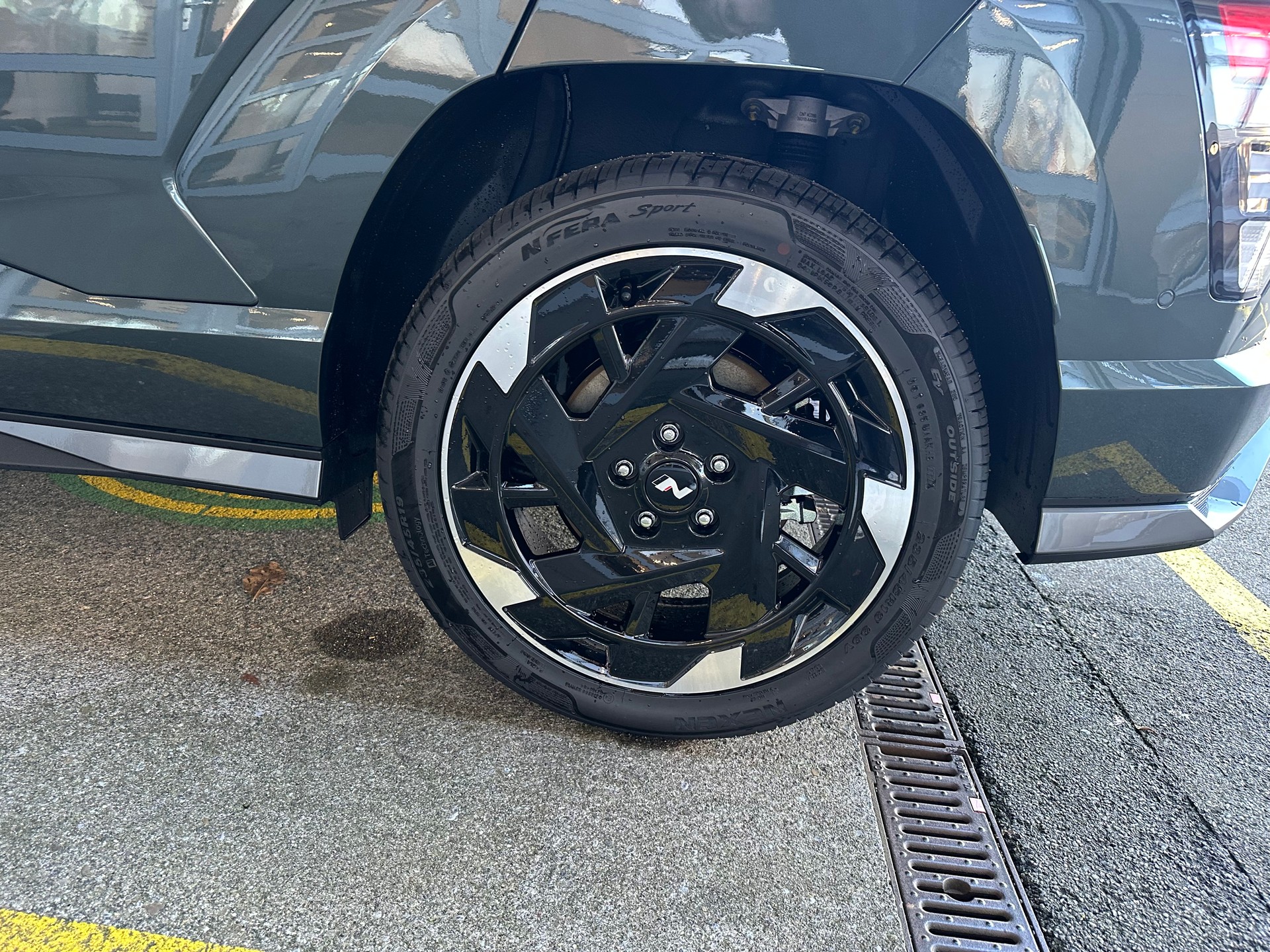 HYUNDAI Kona EV 65.4 kWh N Line-image-5