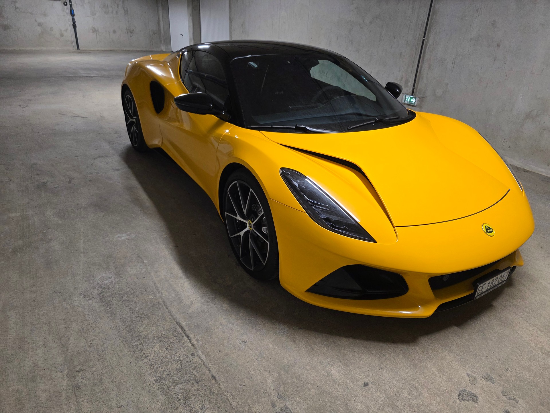 LOTUS 3.5 V6 First Edition-image-0