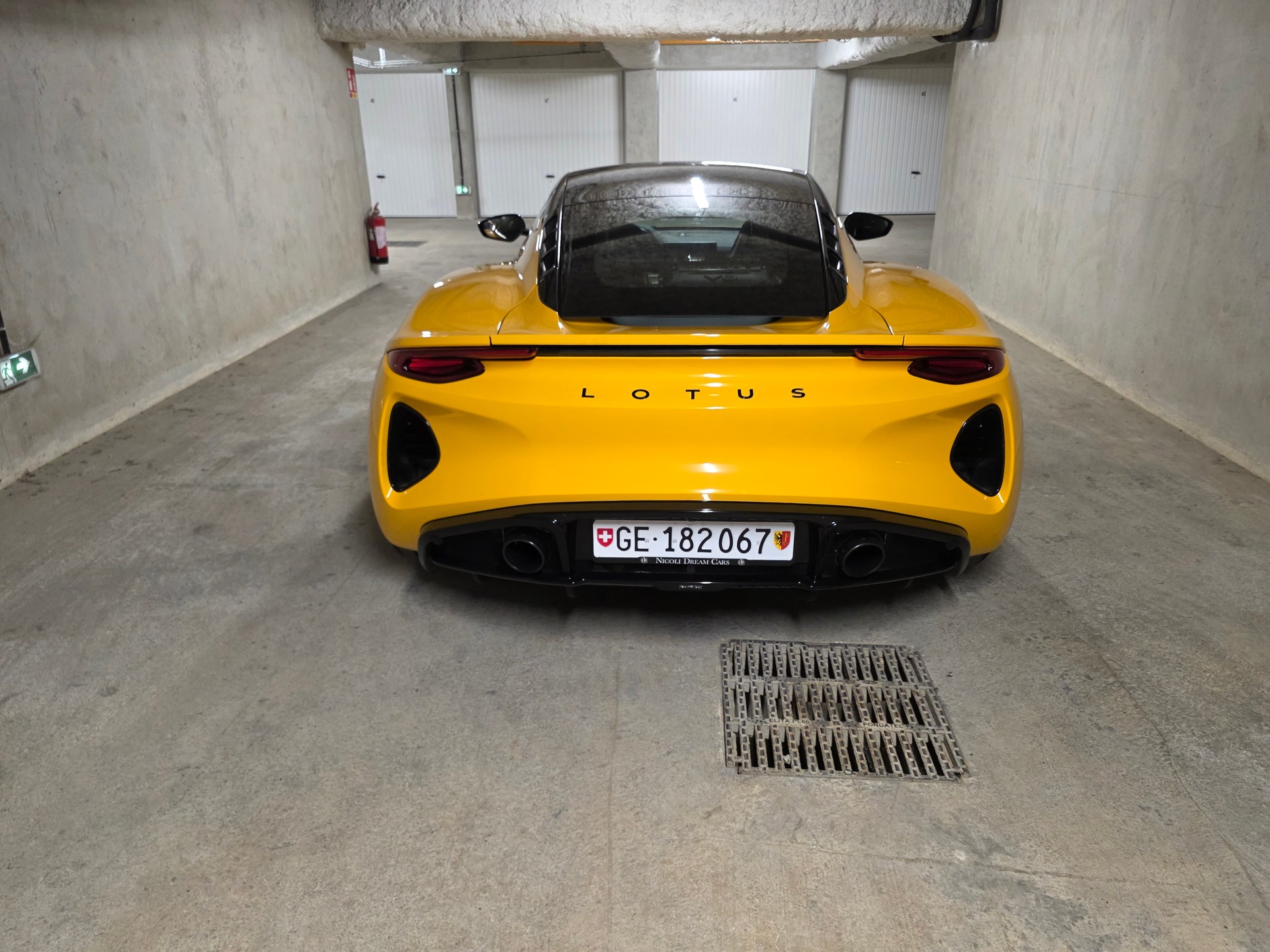 LOTUS 3.5 V6 First Edition-image-3