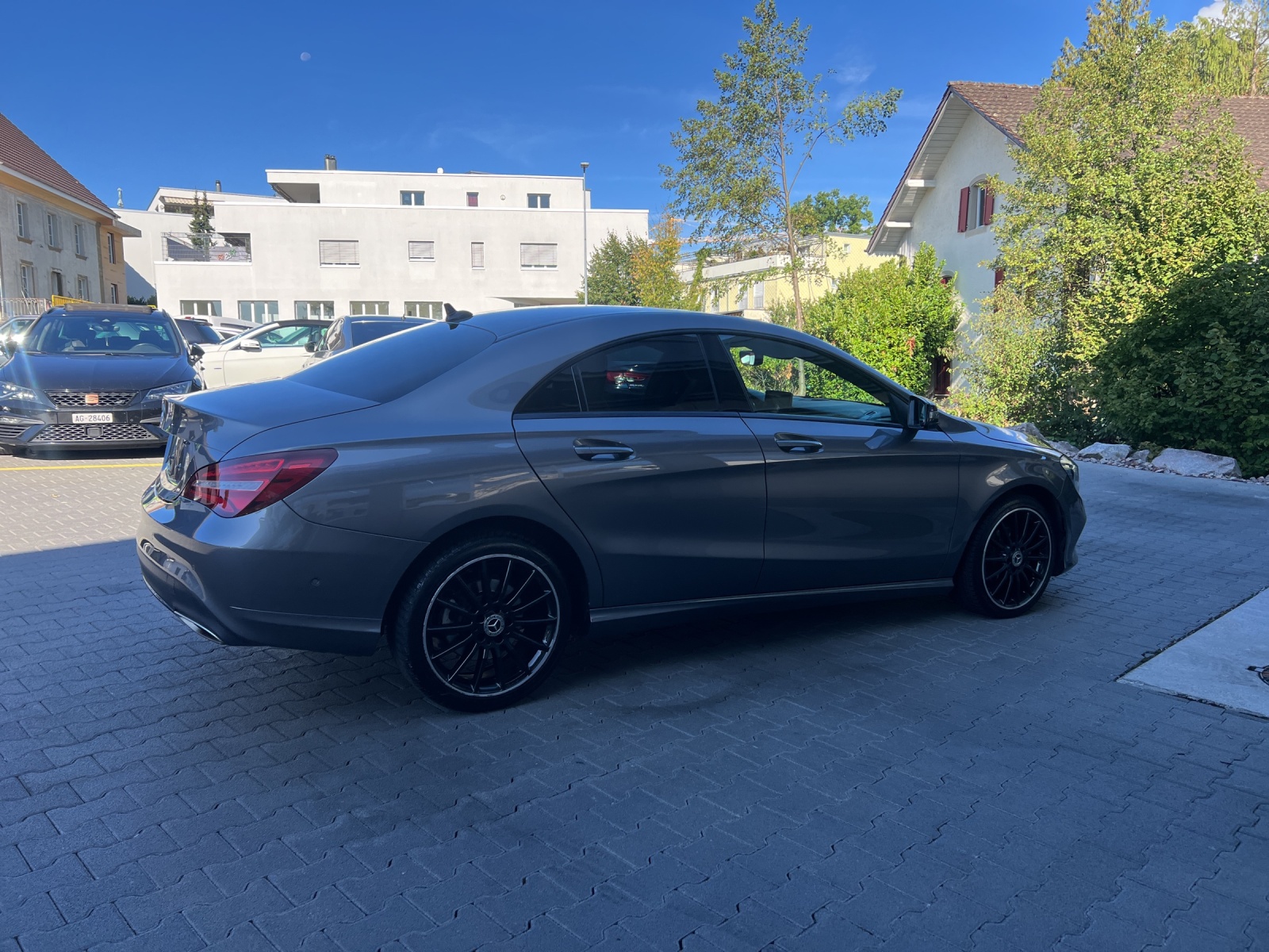 MERCEDES-BENZ CLA 200 Night Star 7G-DCT-image-3
