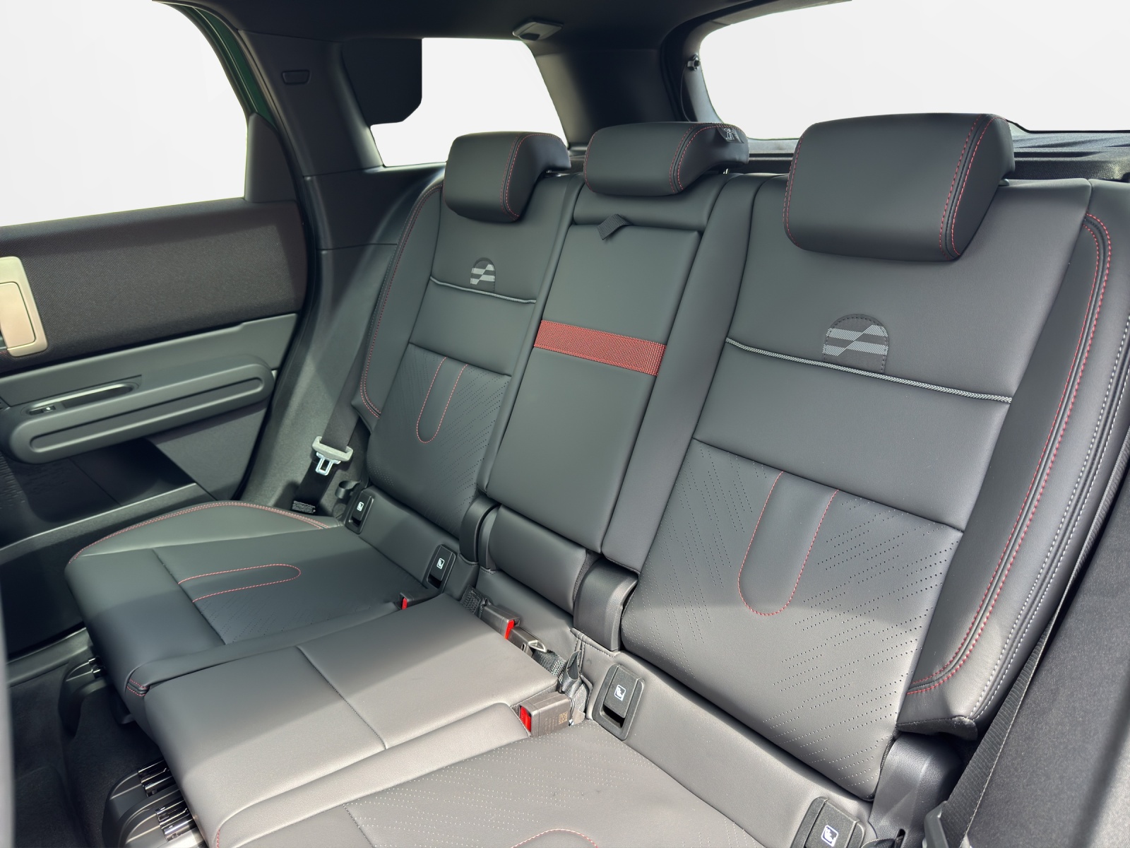 MINI Countryman S ALL4-image-18