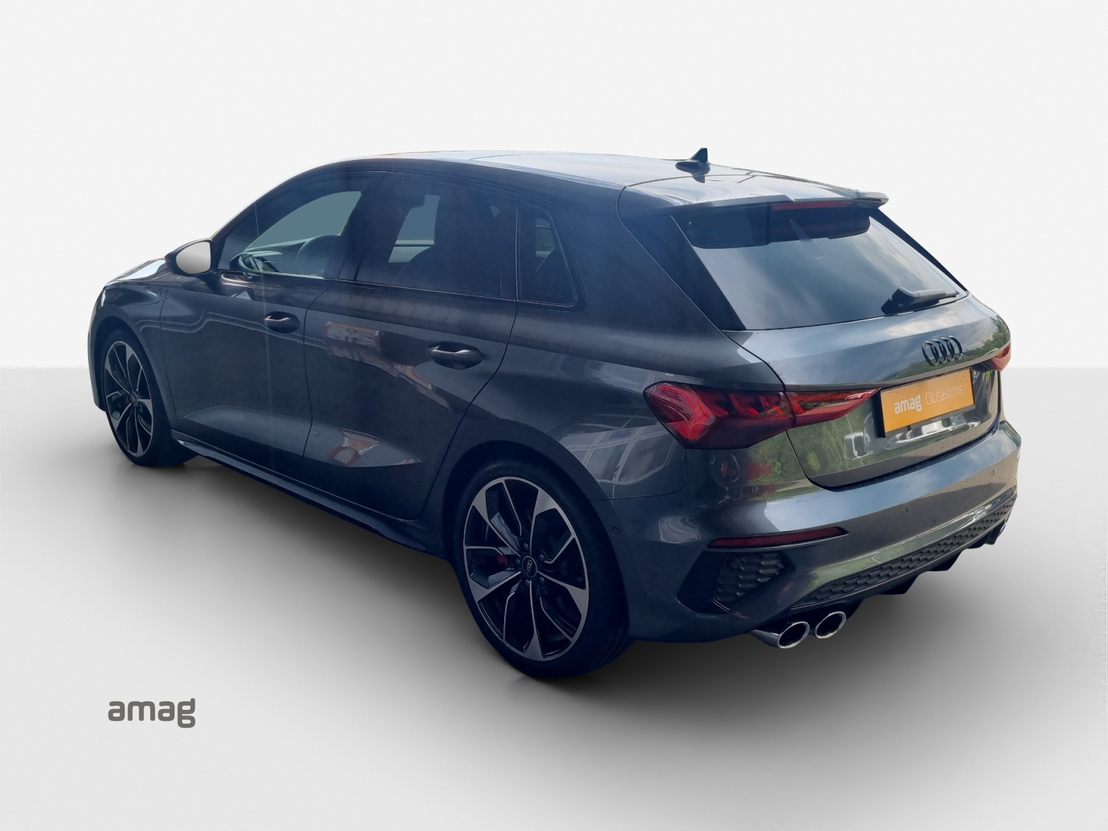 AUDI S3 Sportback 2.0 TFSI quattro S-tronic-image-2