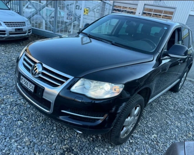VW Touareg 5.0 TDI V10 Automatic-image-6