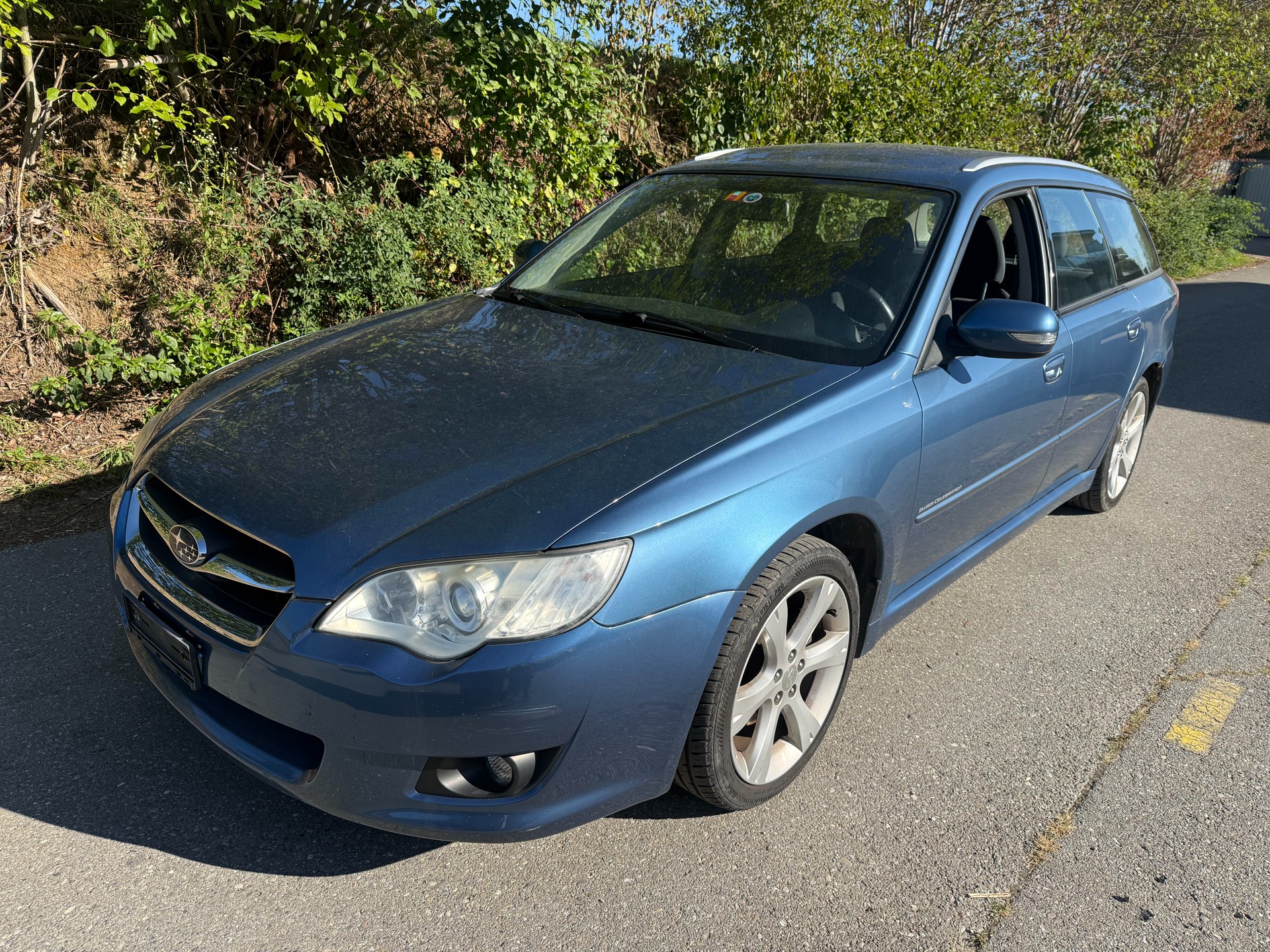 SUBARU Legacy 2.0R AWD Swiss