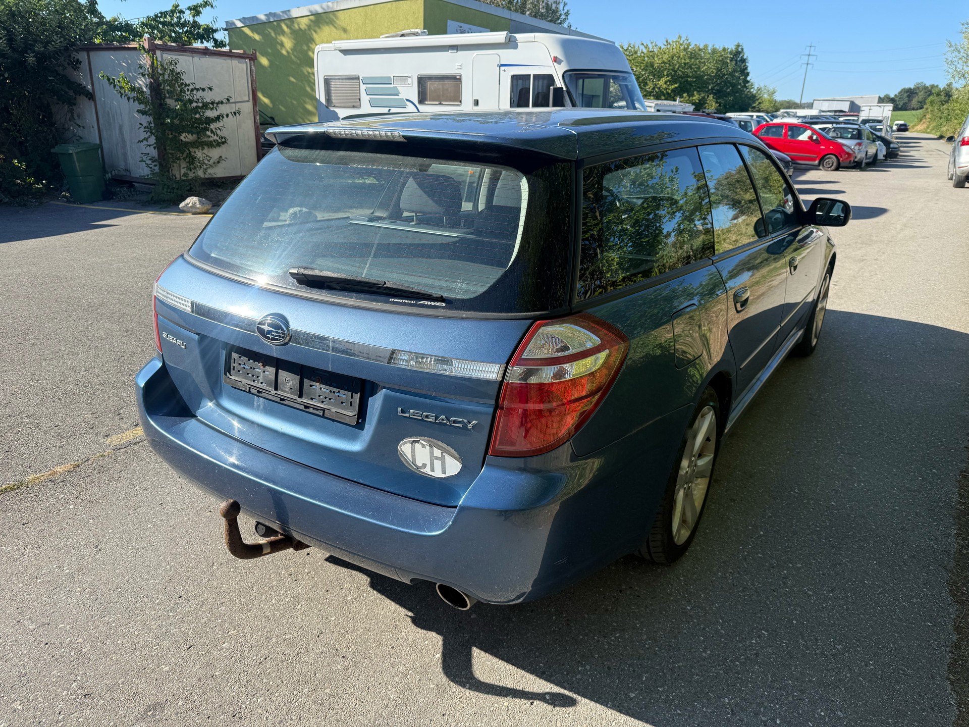 SUBARU Legacy 2.0R AWD Swiss-image-2
