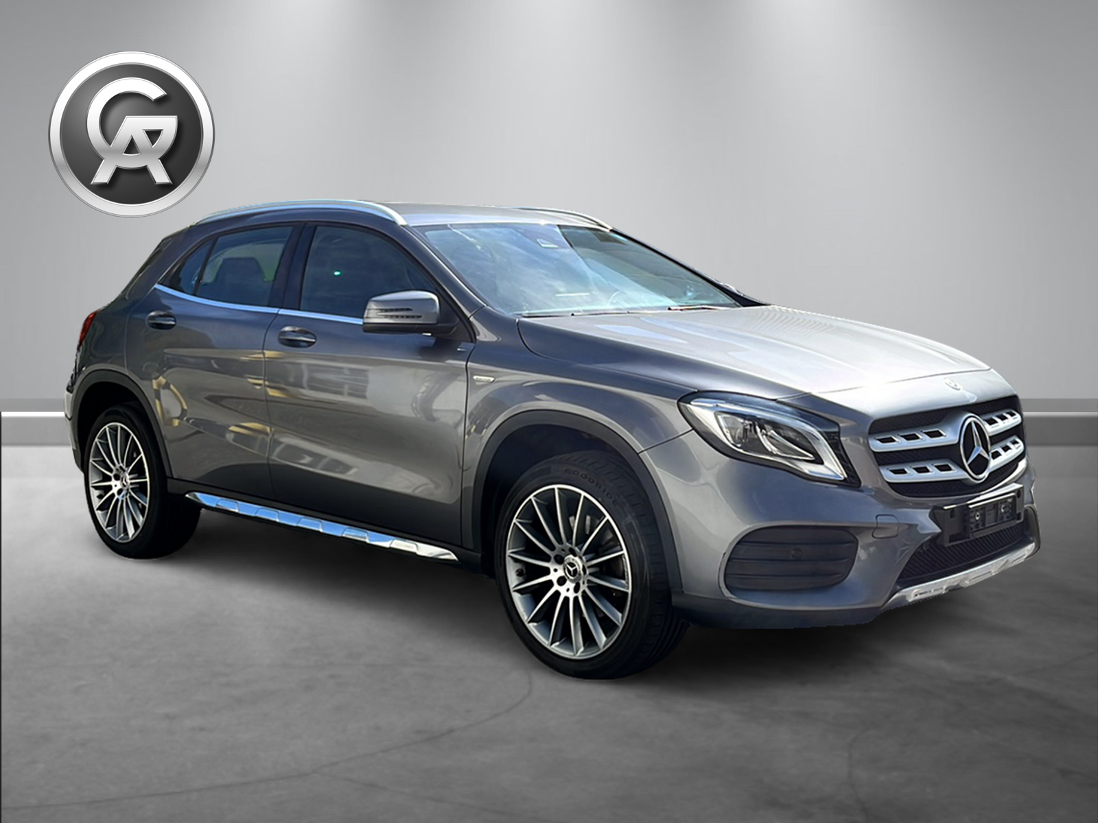 MERCEDES-BENZ GLA 250 Swiss Star 4Matic 7G-DCT-image-0