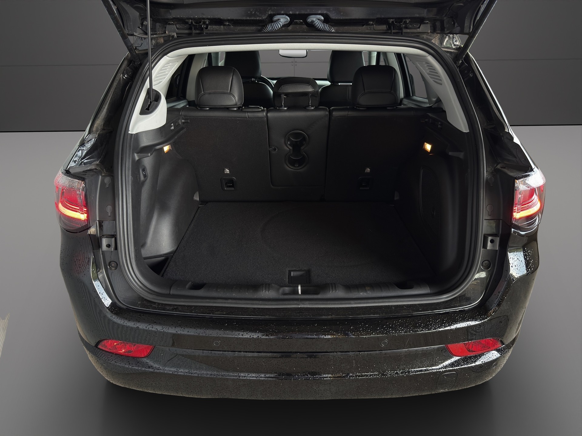JEEP Compass 4x2 1.5 T MHEV S Sky-image-3