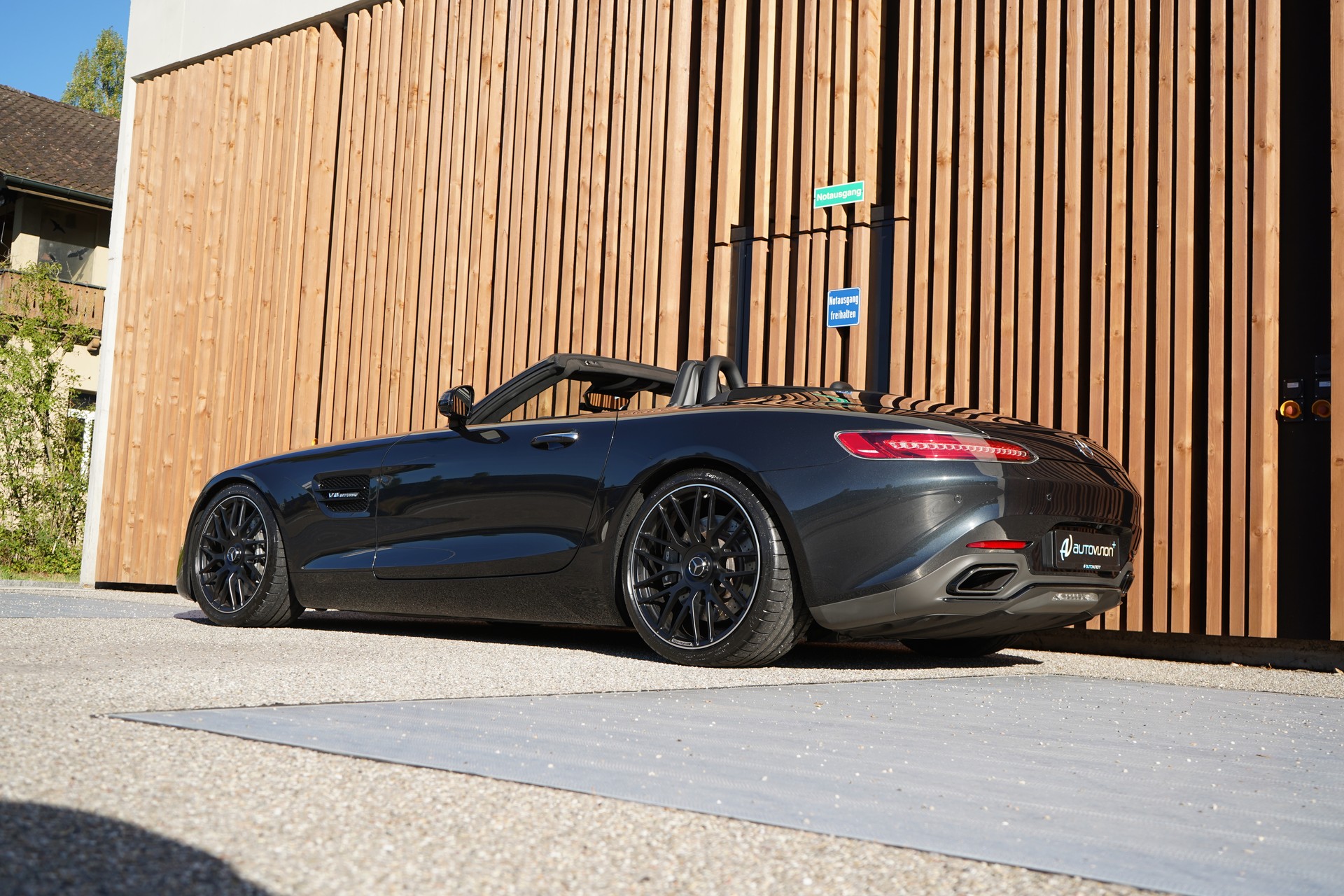 MERCEDES-BENZ AMG GT ROADSTER BLACK SPEEDSHIFT DCT l 476 PS-image-9