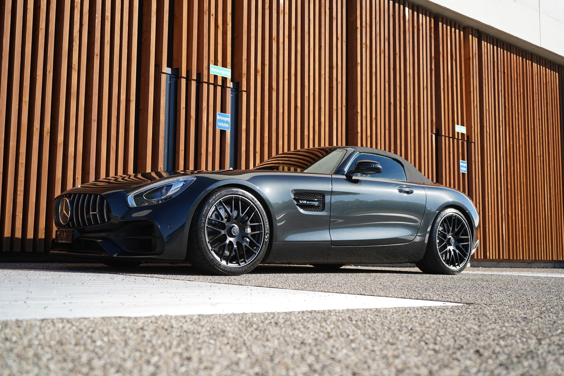 MERCEDES-BENZ AMG GT ROADSTER BLACK SPEEDSHIFT DCT l 476 PS-image-6