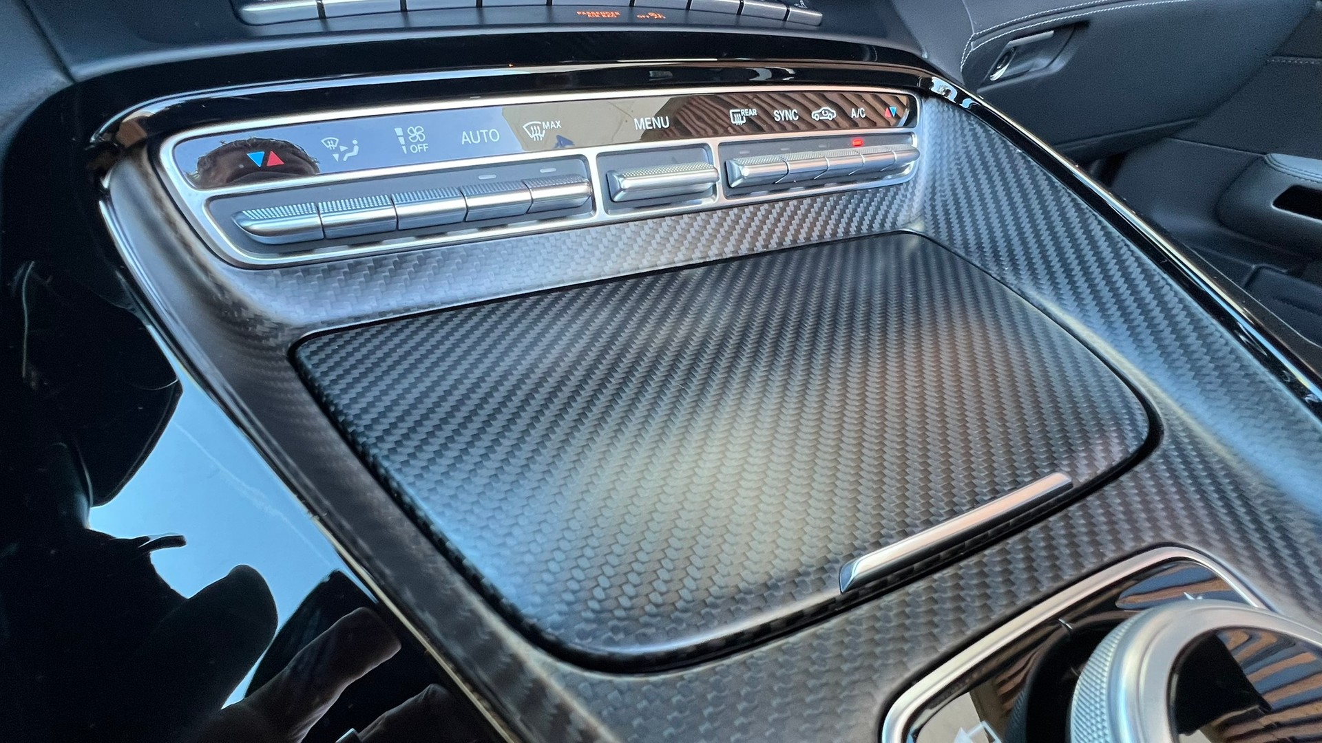 MERCEDES-BENZ AMG GT ROADSTER BLACK SPEEDSHIFT DCT l 476 PS-image-29