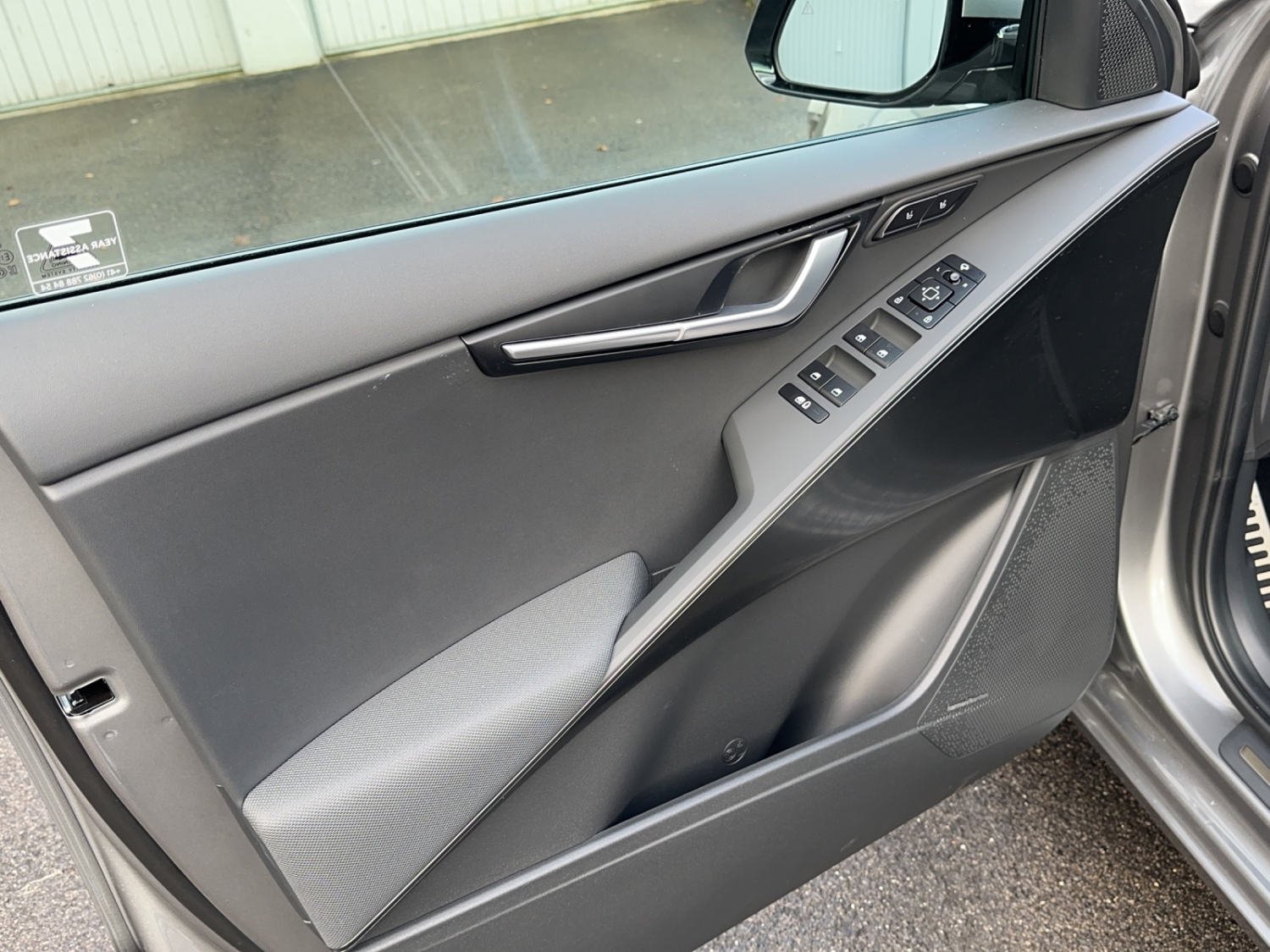 KIA Niro 1.6 GDi Plug-in Hybrid Style-image-12