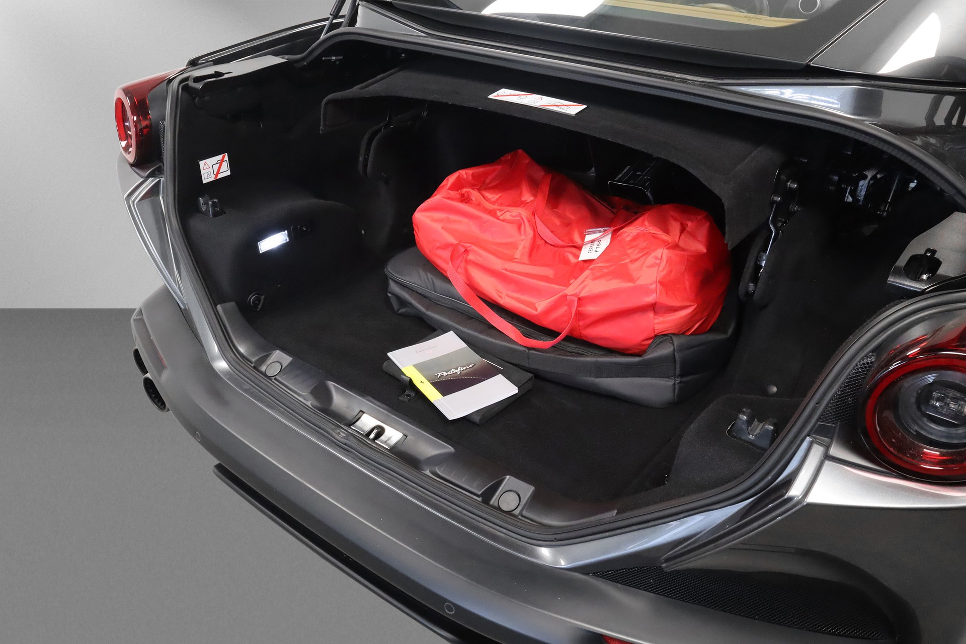 FERRARI Portofino 3.9 V8 T-image-14