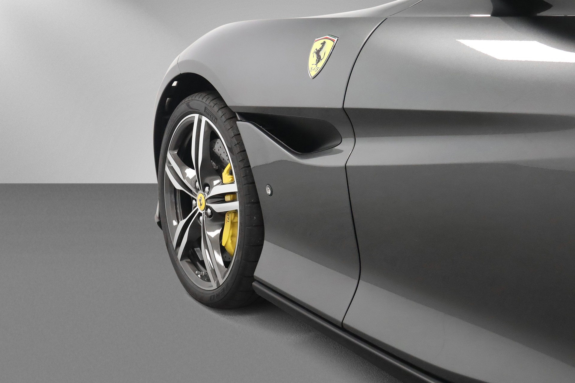 FERRARI Portofino 3.9 V8 T-image-8