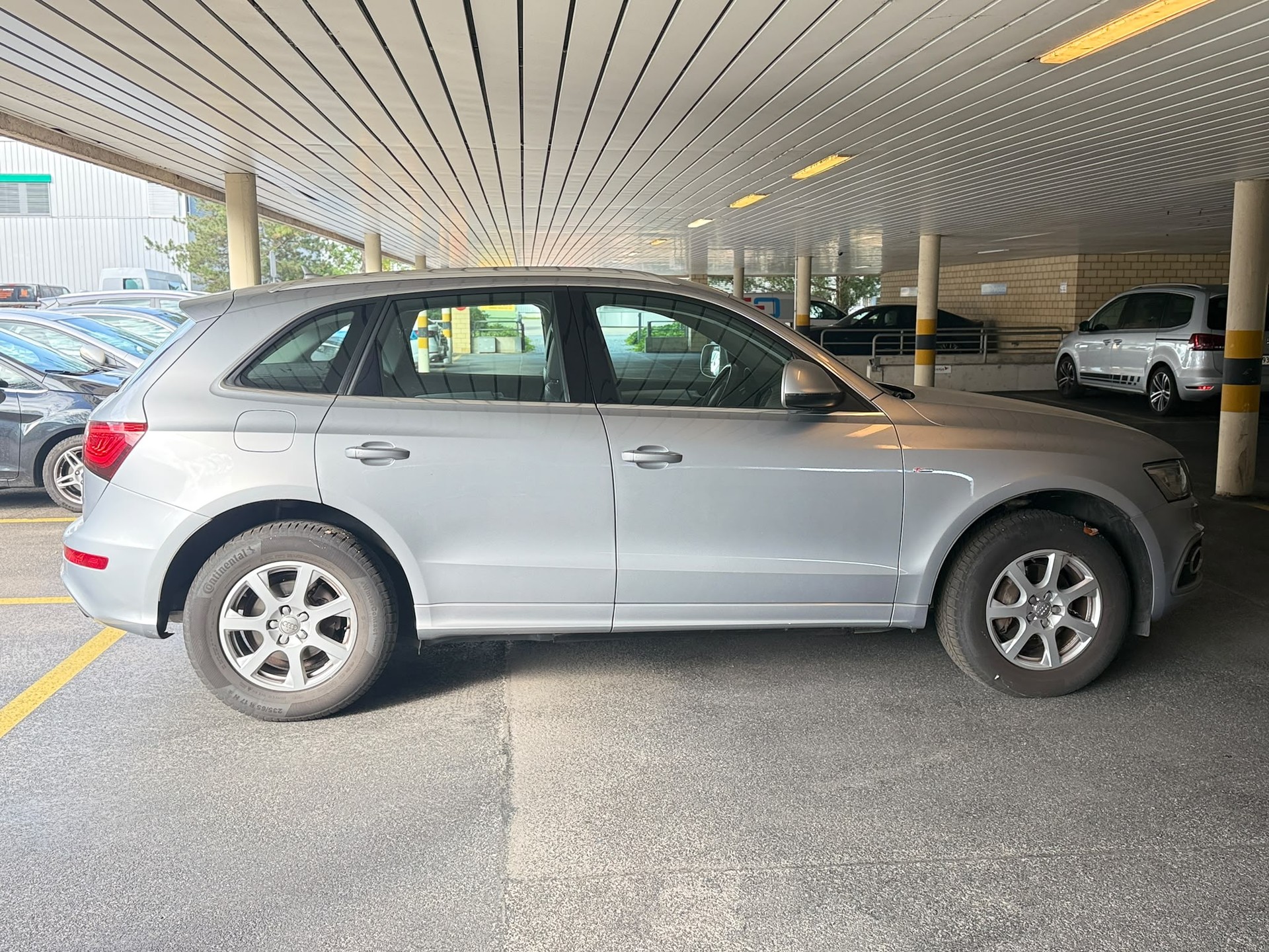 AUDI 2.0 TFSI quattro T-Tronic-image-4