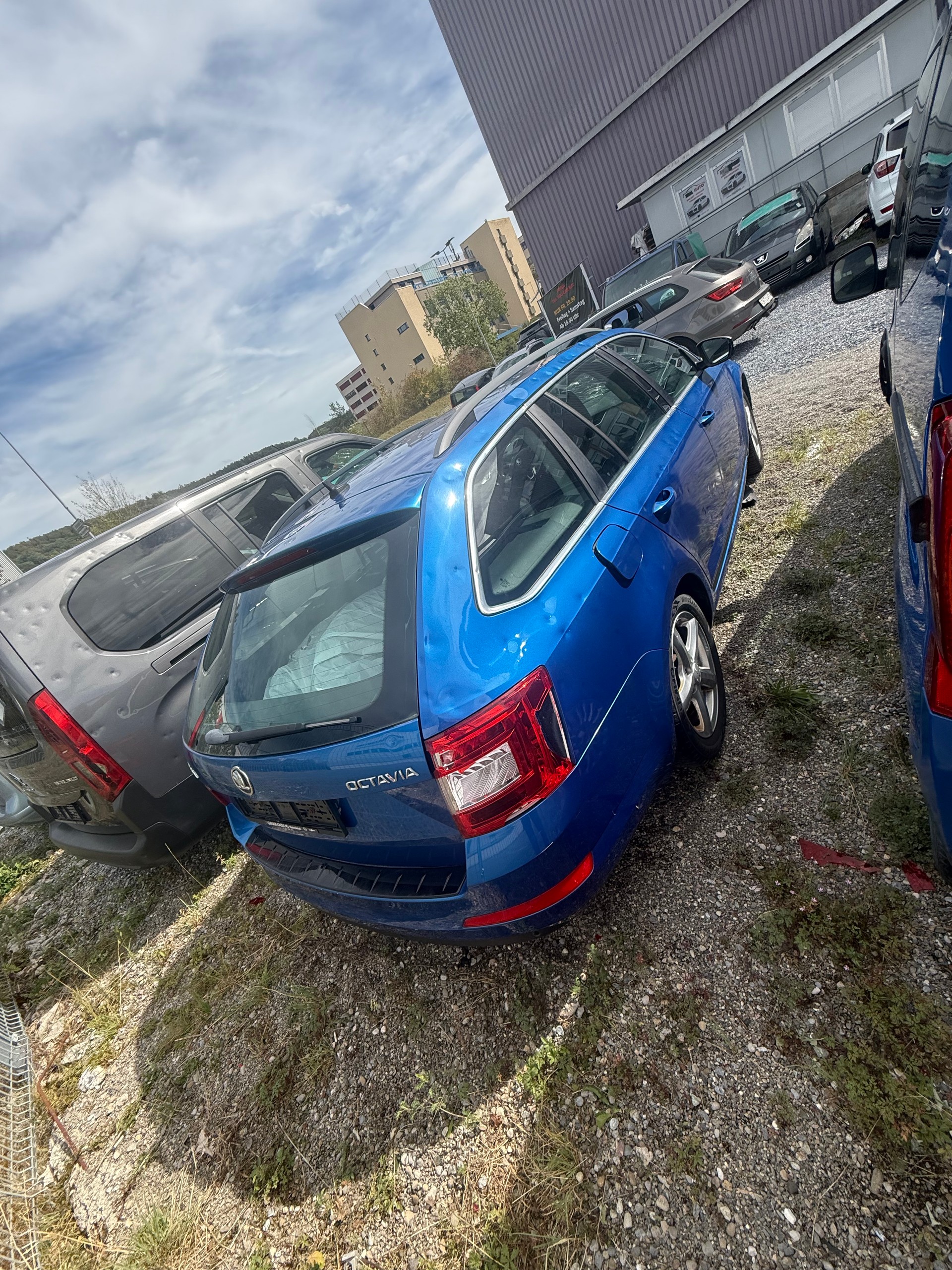 SKODA Octavia Combi 1.8 TSI Fresh DSG-image-6