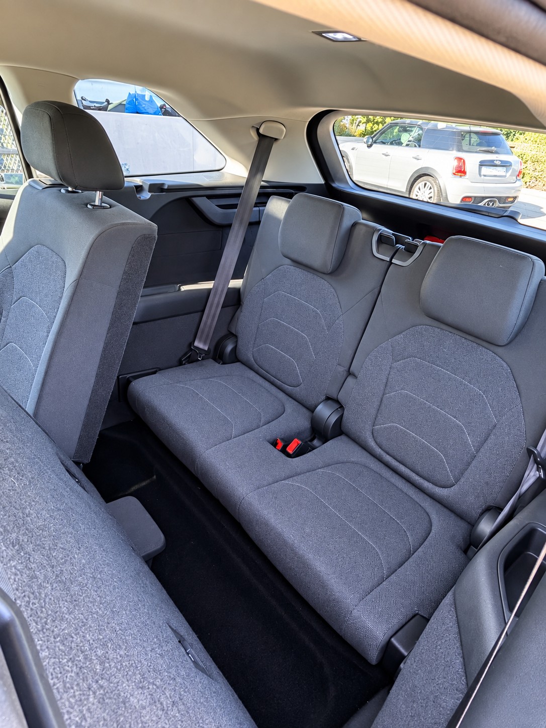 SKODA 1.5 TSI Selection 2WD-image-3